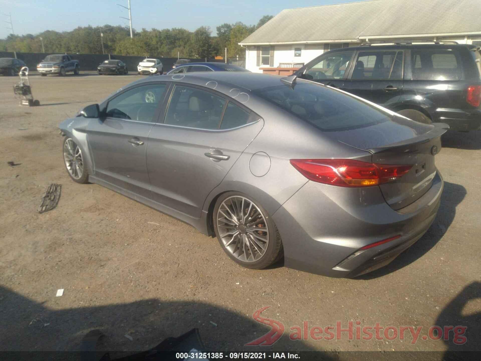 KMHD04LB3JU658133 2018 HYUNDAI ELANTRA