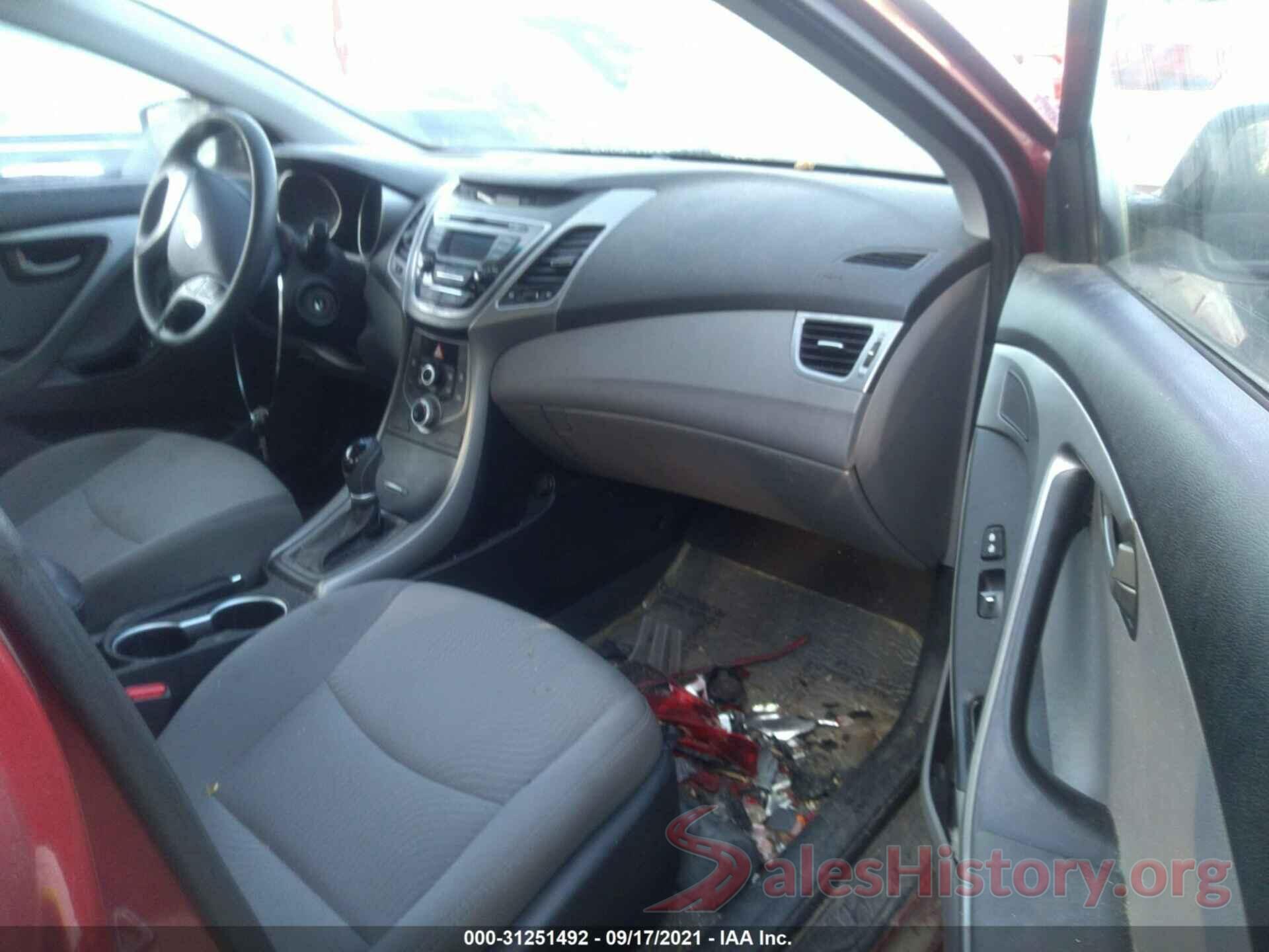 5NPDH4AE0GH734842 2016 HYUNDAI ELANTRA