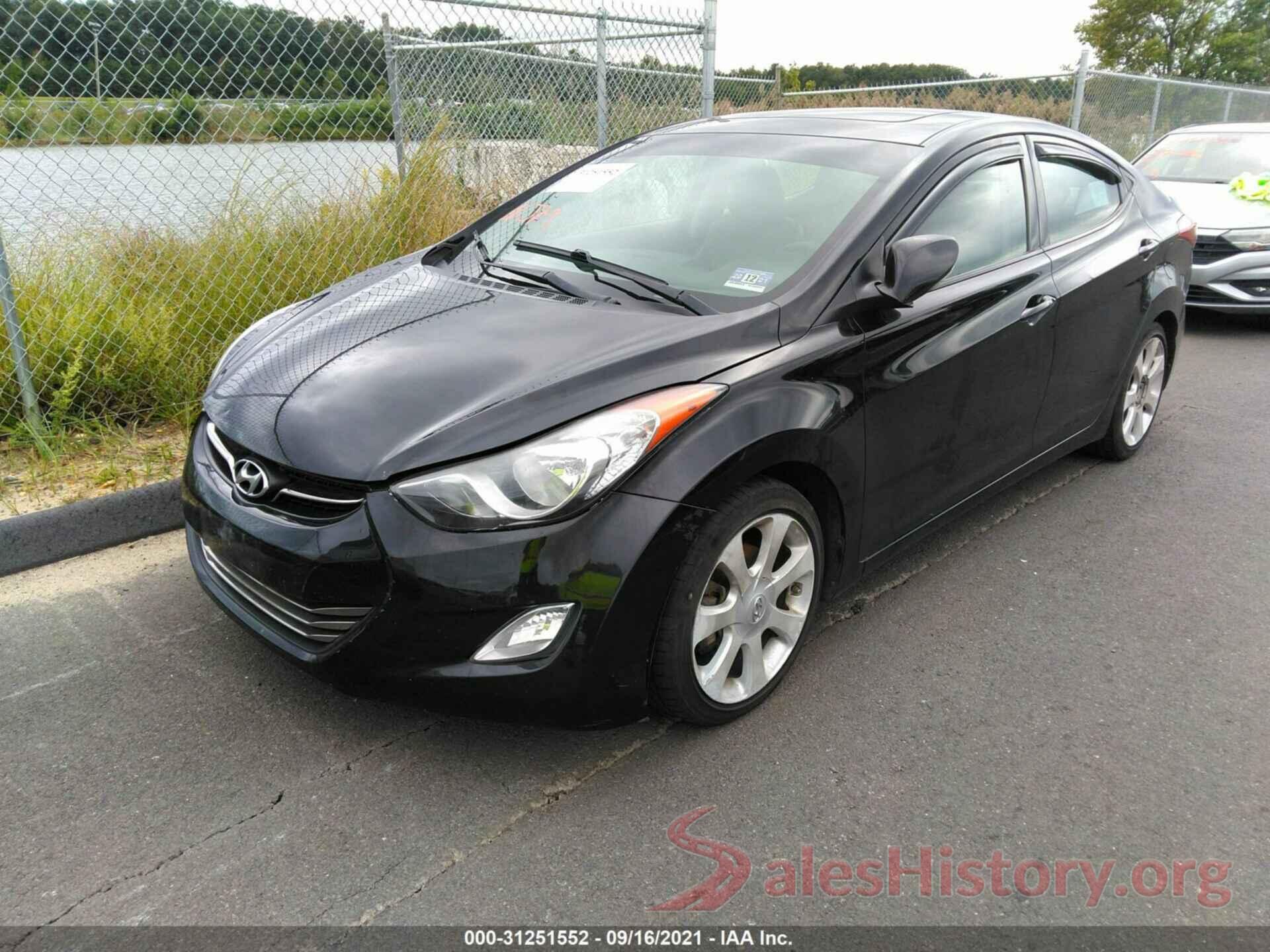 KMHDH4AE8DU640494 2013 HYUNDAI ELANTRA