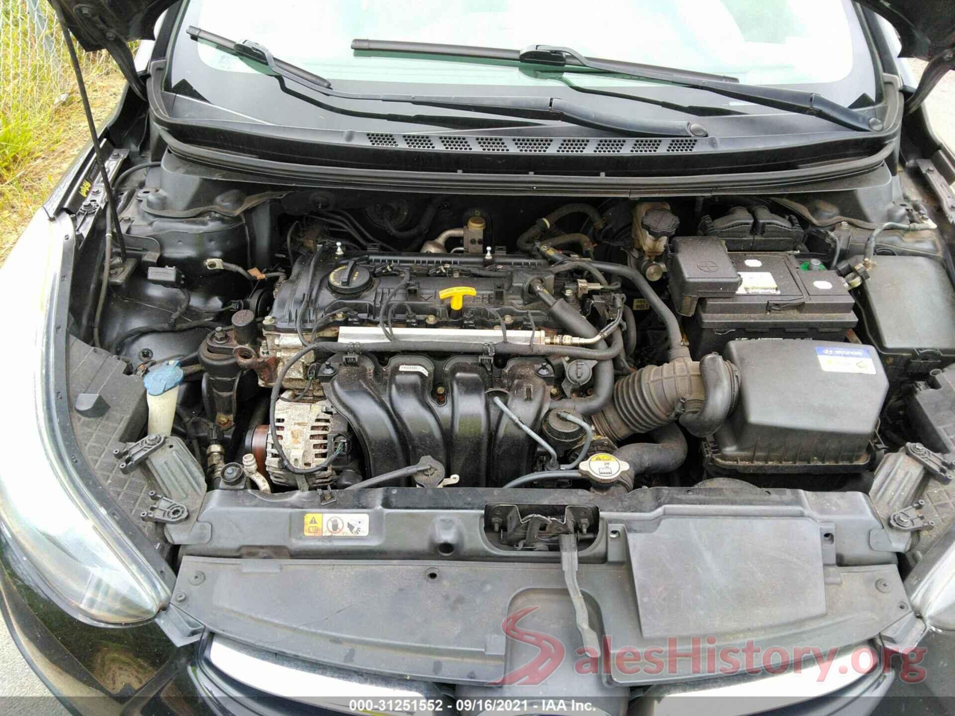 KMHDH4AE8DU640494 2013 HYUNDAI ELANTRA