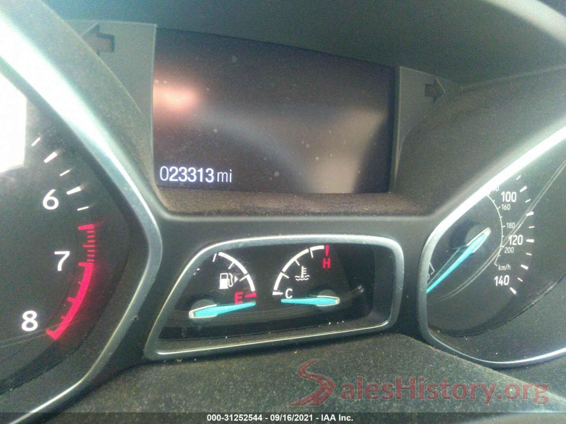 1FMCU9J91HUD33388 2017 FORD ESCAPE