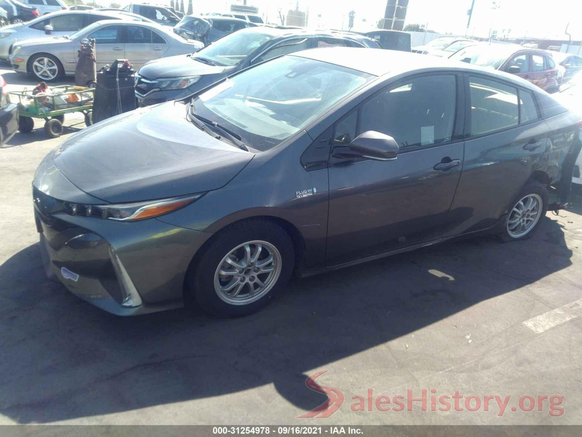 JTDKARFP3J3098679 2018 TOYOTA PRIUS PRIME