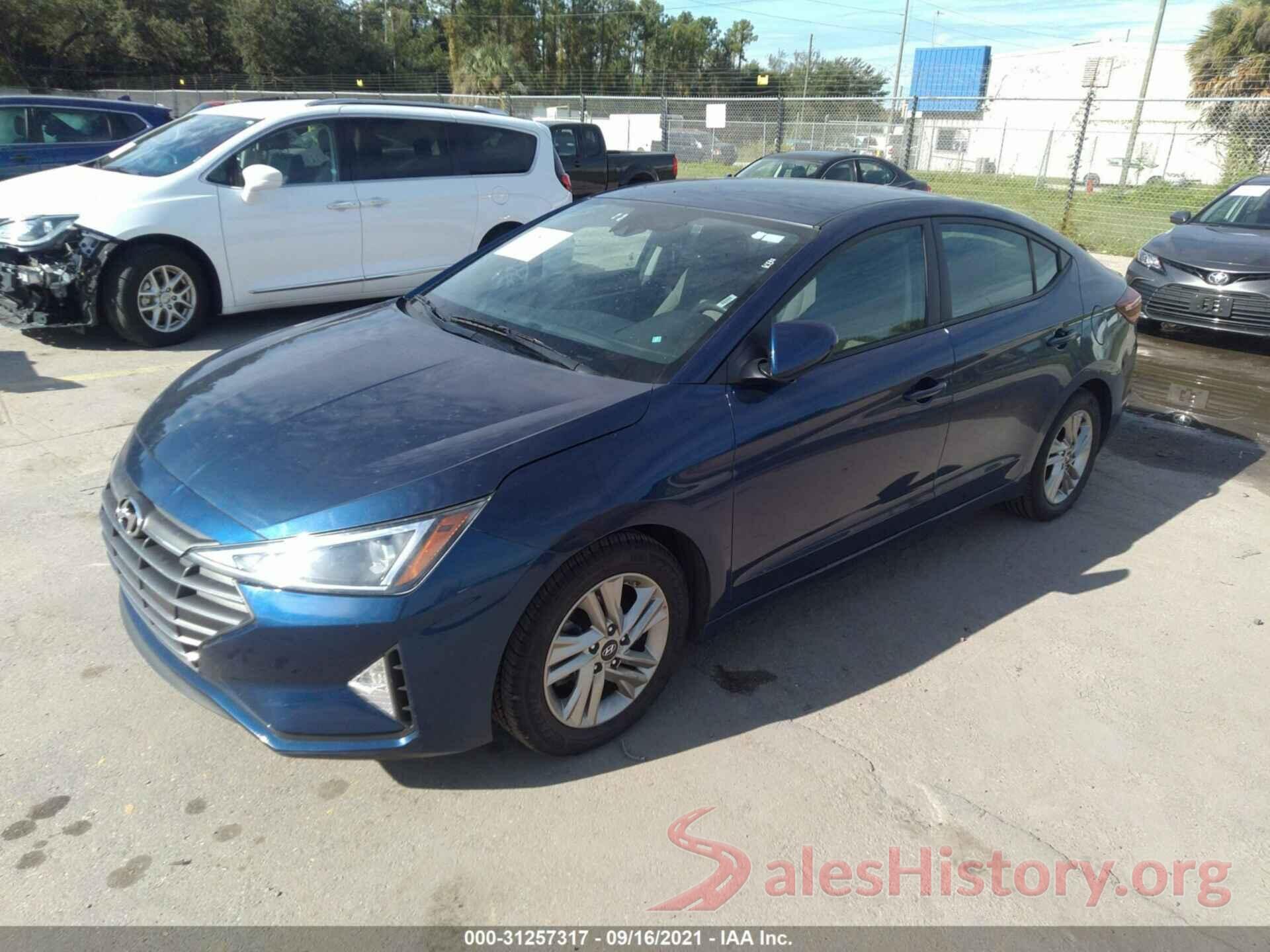 5NPD84LFXKH496965 2019 HYUNDAI ELANTRA