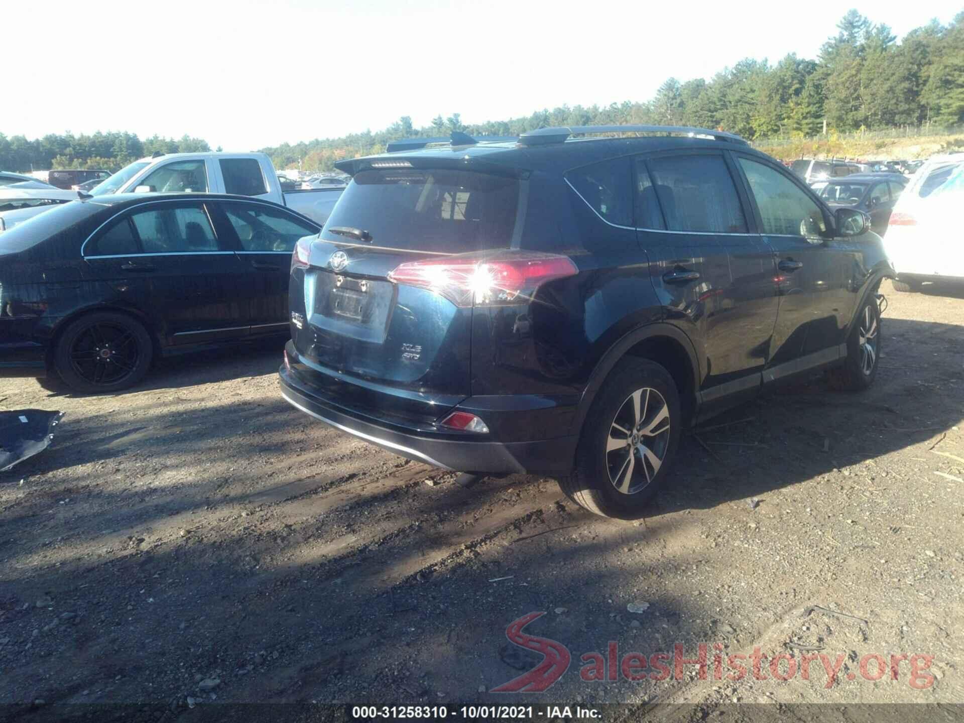 JTMRFREV4HJ711964 2017 TOYOTA RAV4