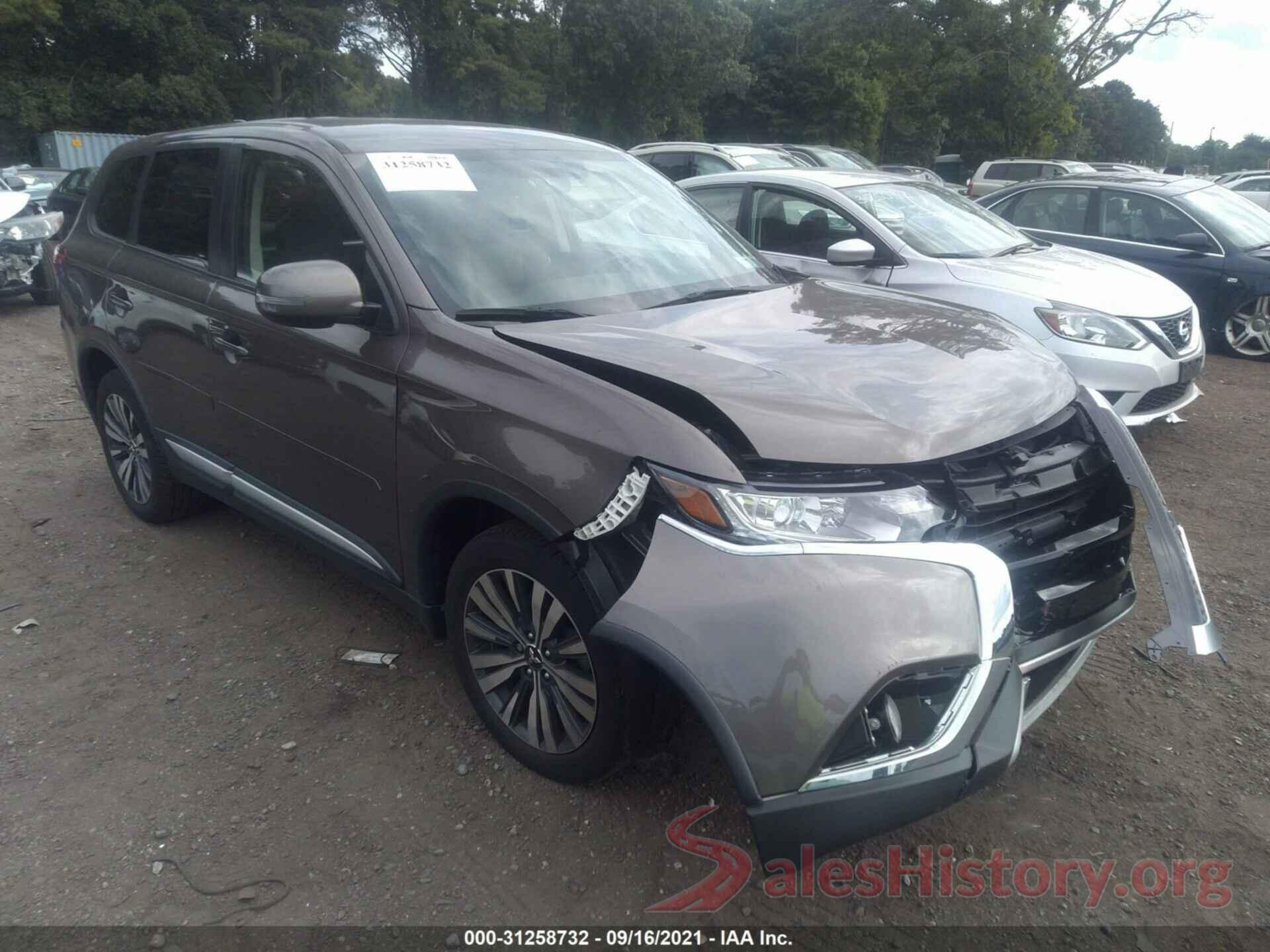 JA4AZ3A3XKZ021807 2019 MITSUBISHI OUTLANDER