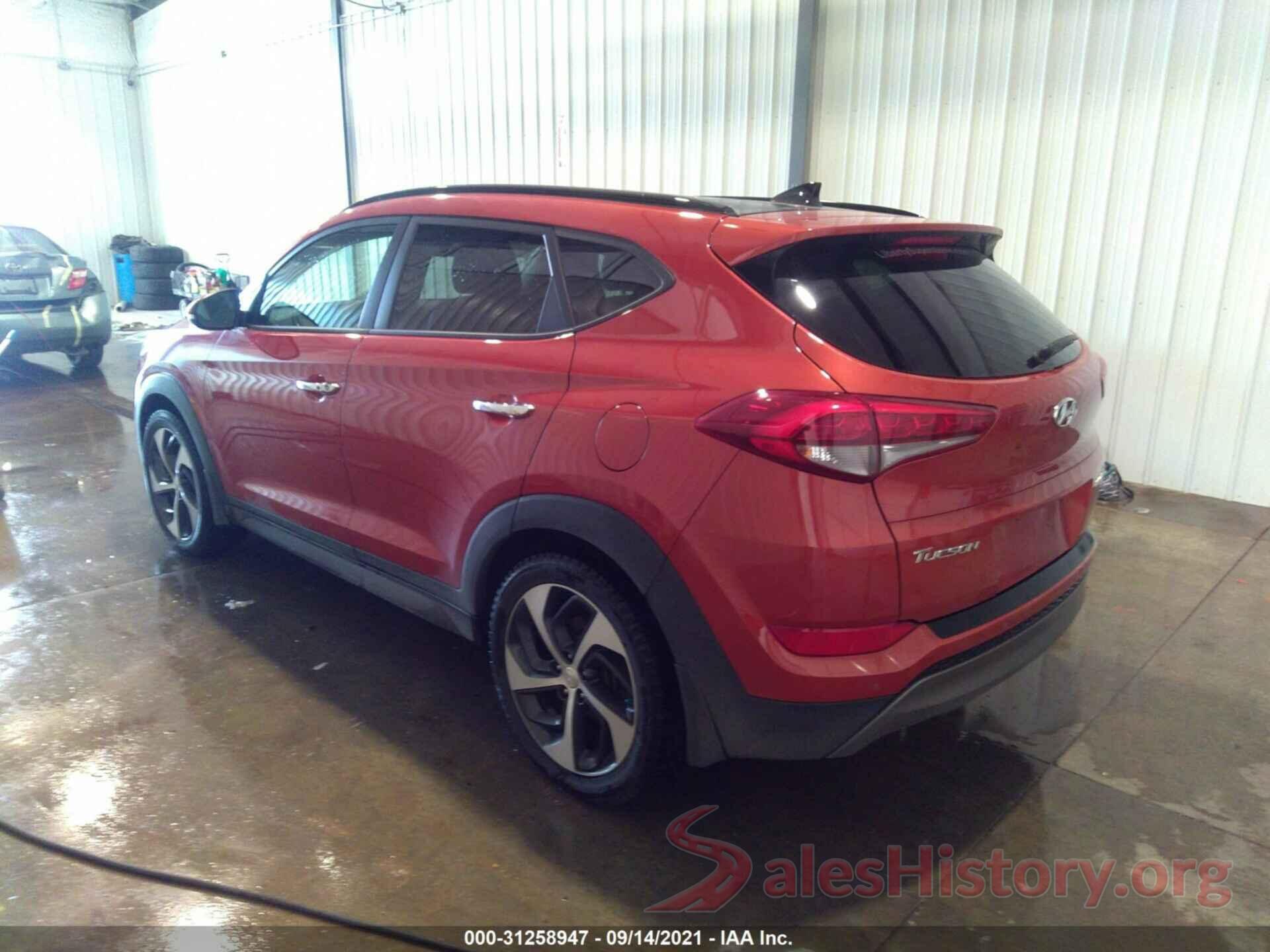 KM8J3CA2XGU240653 2016 HYUNDAI TUCSON