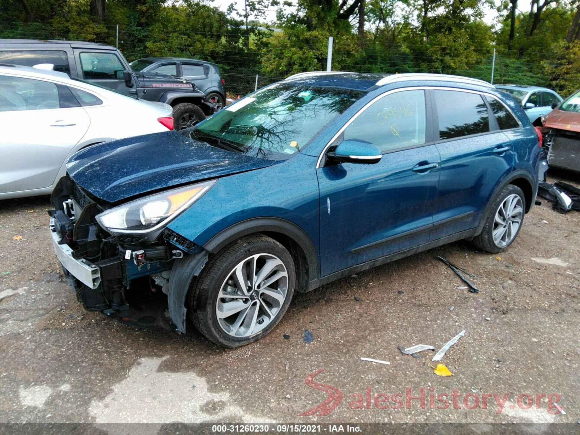 KNDCE3LC0H5039546 2017 KIA NIRO