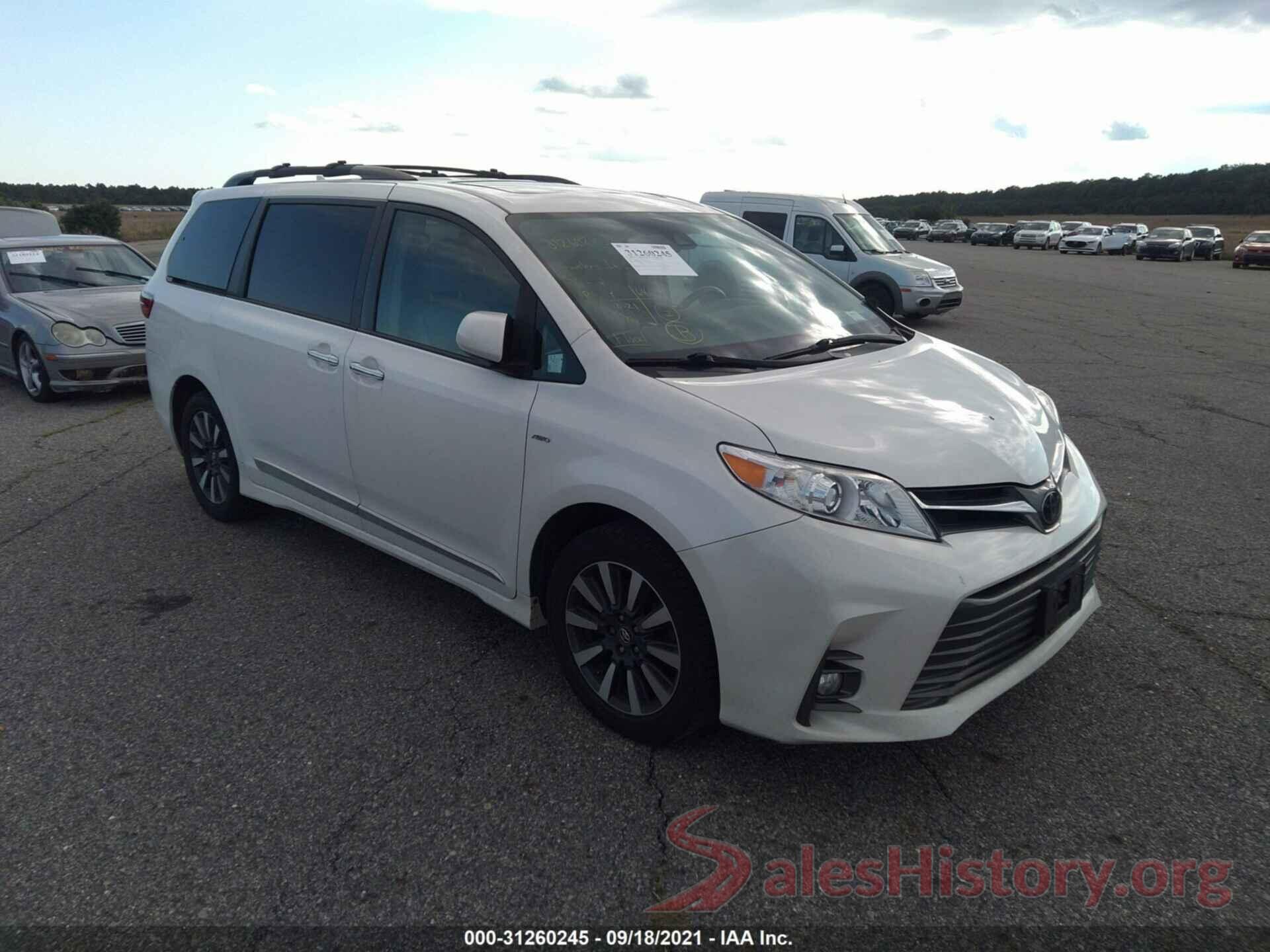 5TDDZ3DC1JS200770 2018 TOYOTA SIENNA