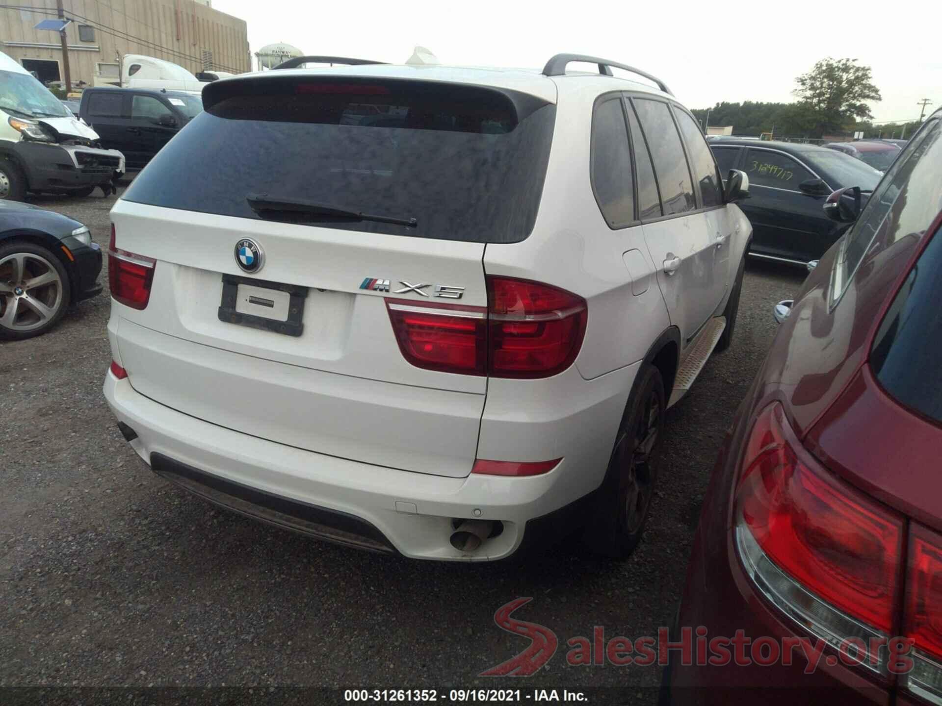 5UXZV4C53BL402862 2011 BMW X5