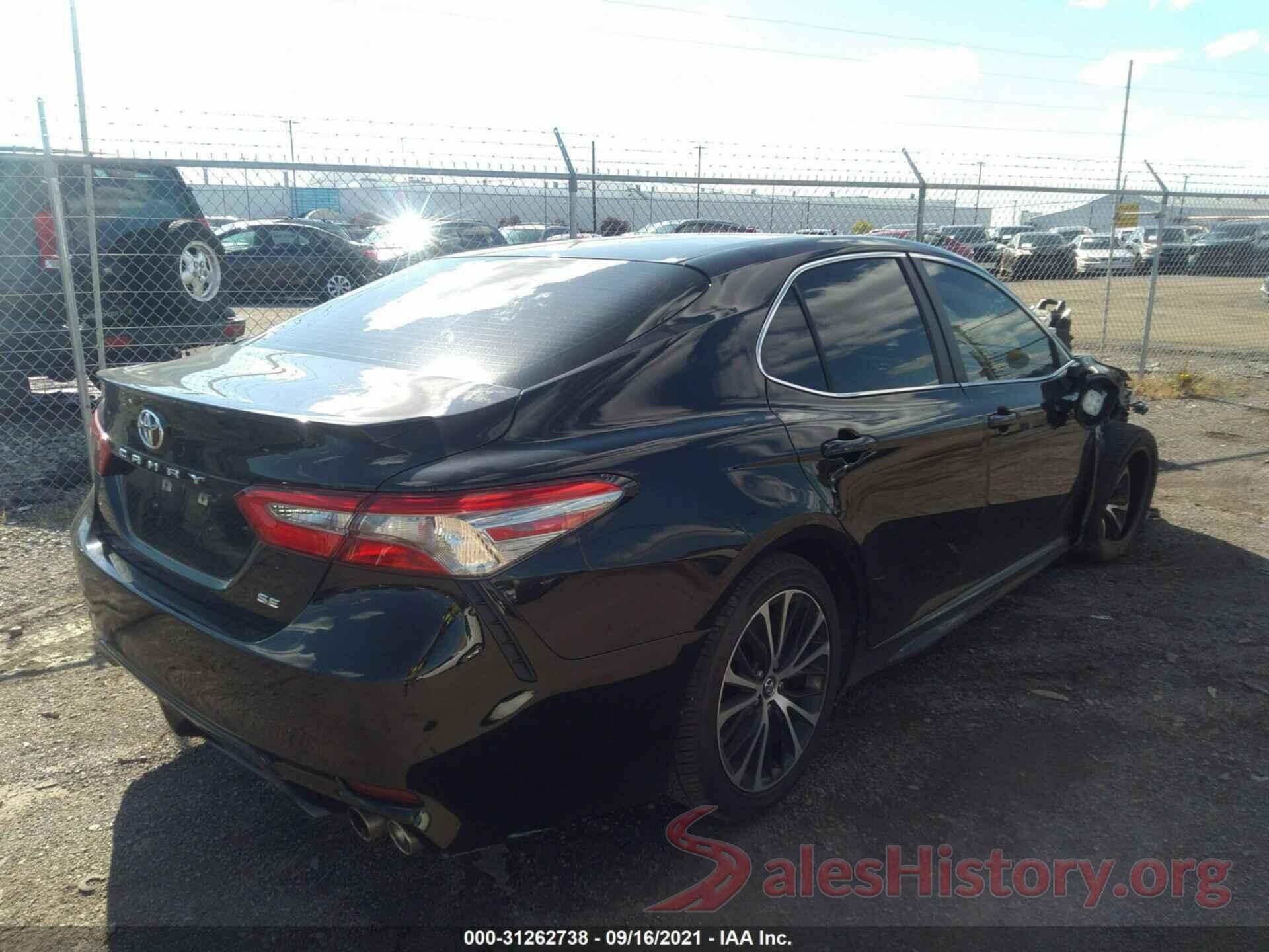 4T1B11HK8JU613507 2018 TOYOTA CAMRY