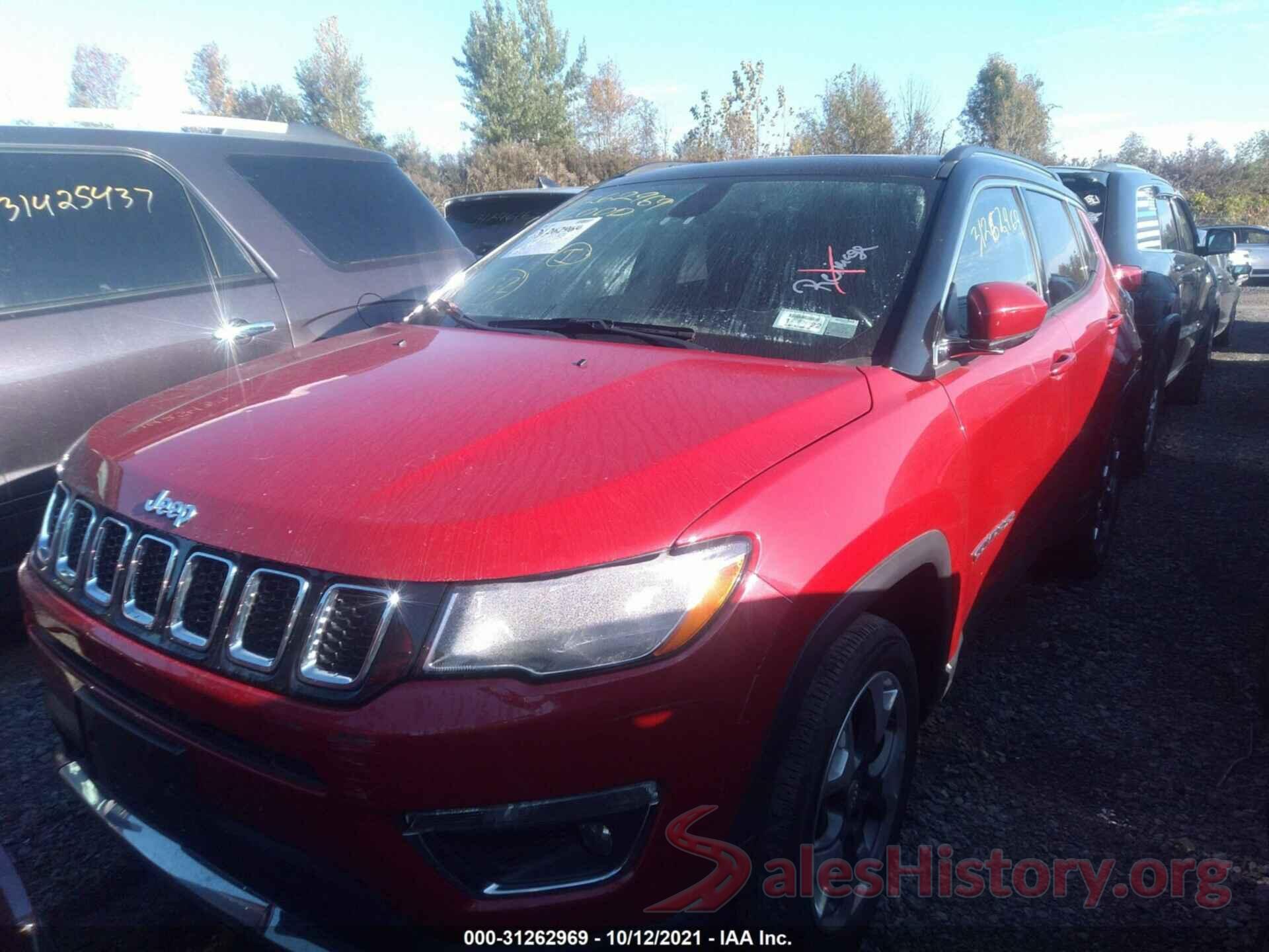 3C4NJDCB2JT222213 2018 JEEP COMPASS