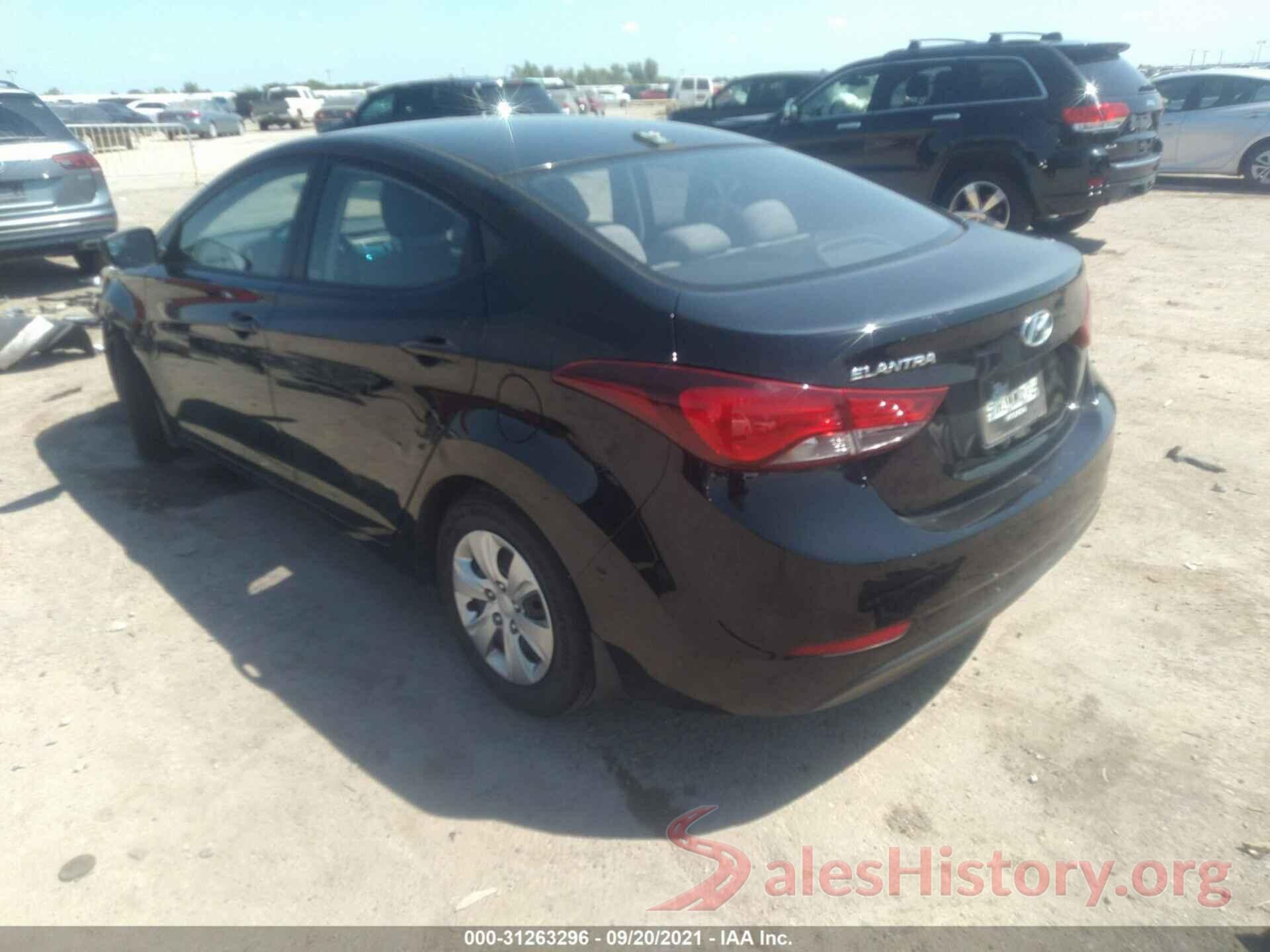 5NPDH4AE3GH718795 2016 HYUNDAI ELANTRA