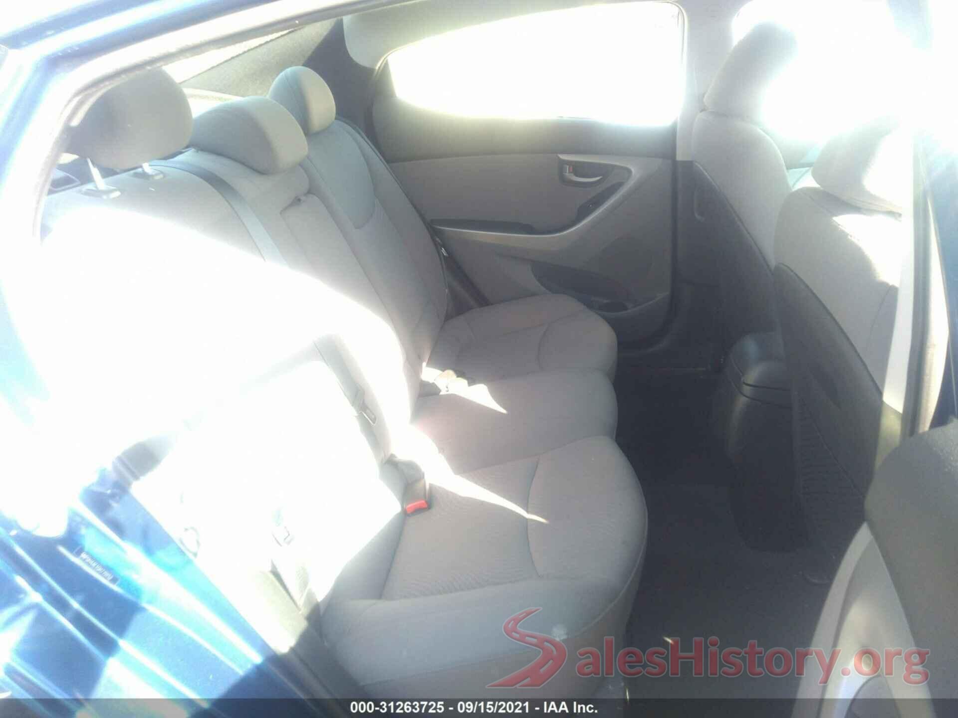 5NPDH4AE1GH770152 2016 HYUNDAI ELANTRA