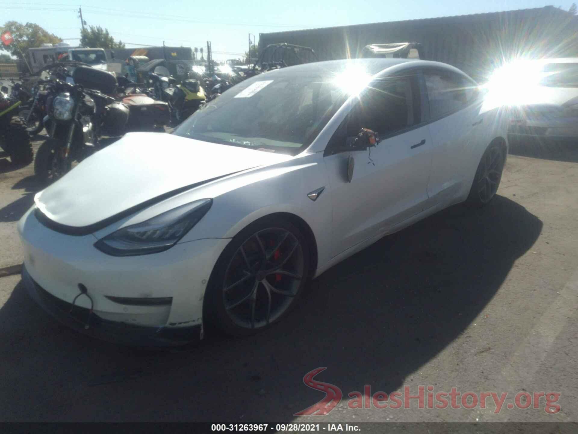 5YJ3E1EBXKF487212 2019 TESLA MODEL 3