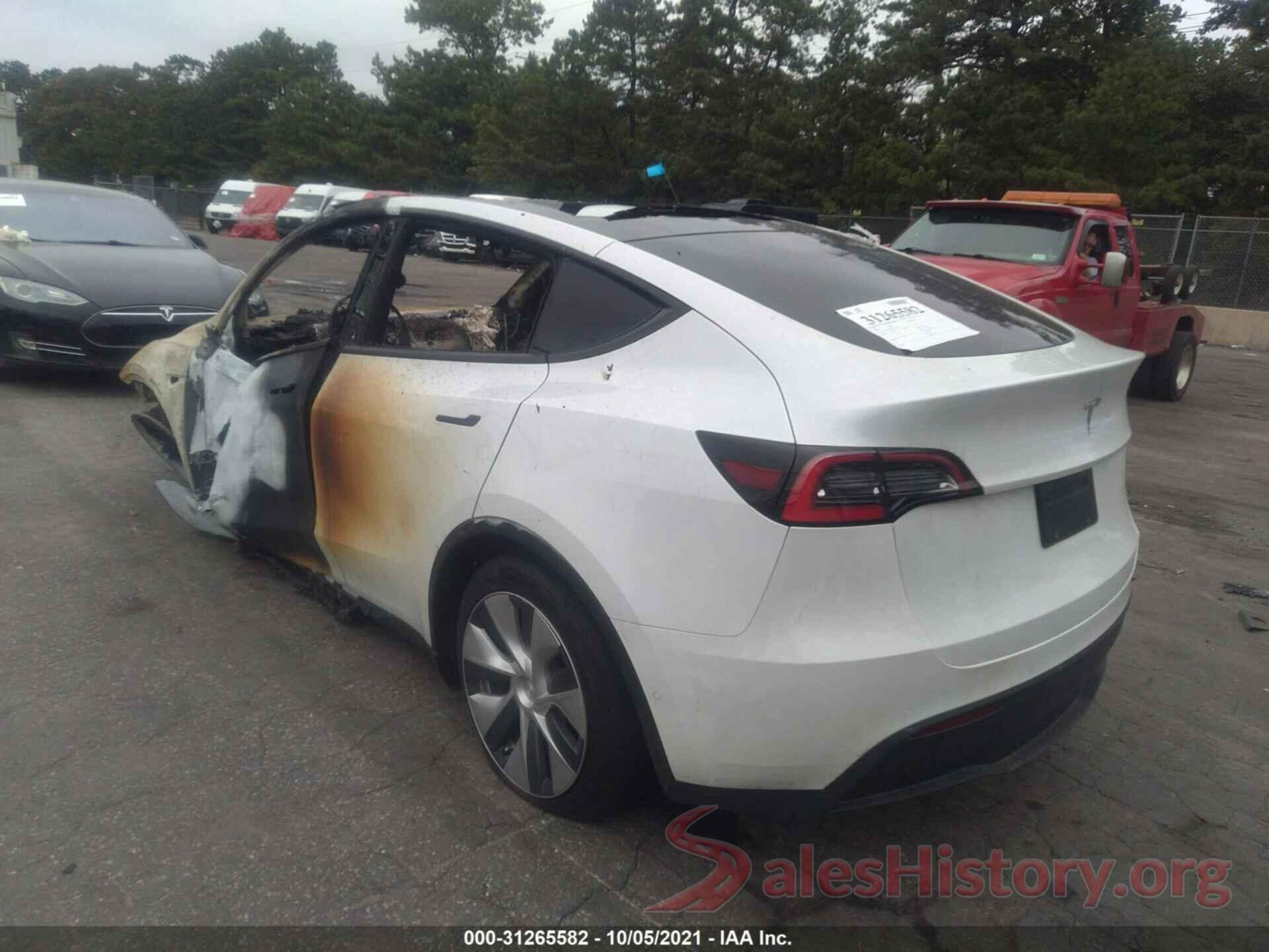 5YJYGDED0MF105663 2021 TESLA MODEL Y