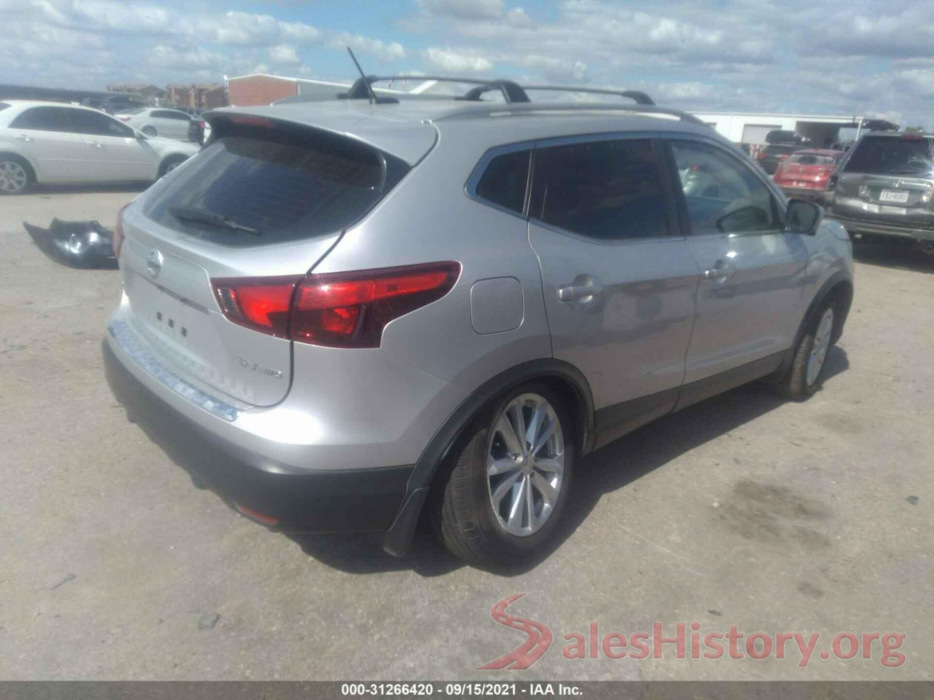 JN1BJ1CR4JW289374 2018 NISSAN ROGUE SPORT