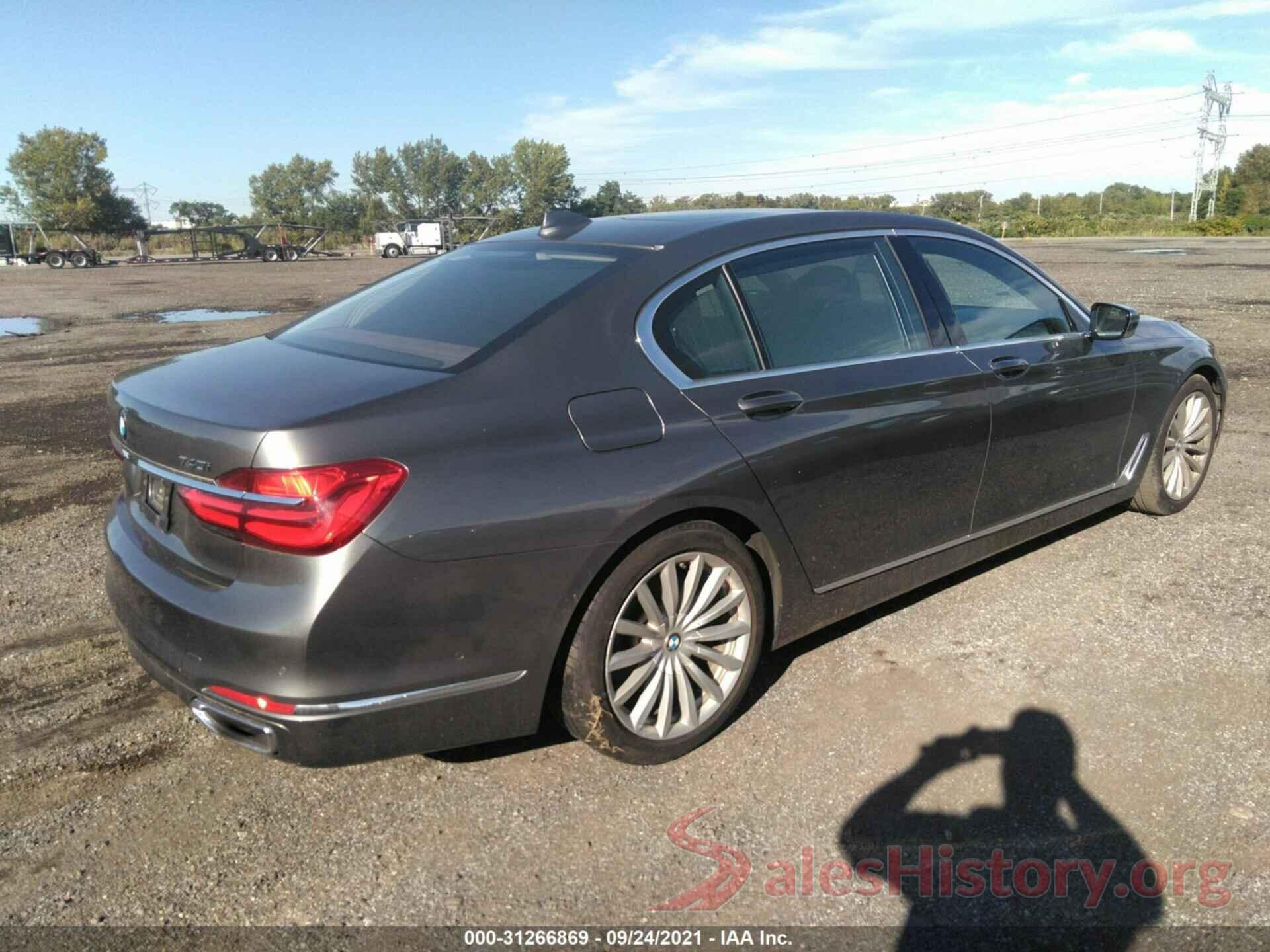 WBA7E4C59HGU99119 2017 BMW 7 SERIES