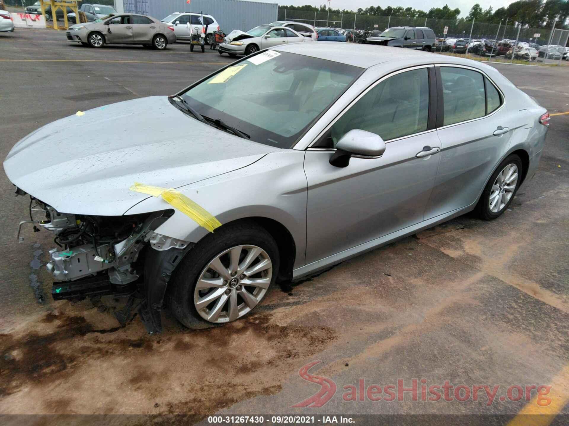 4T1B11HK0JU523543 2018 TOYOTA CAMRY