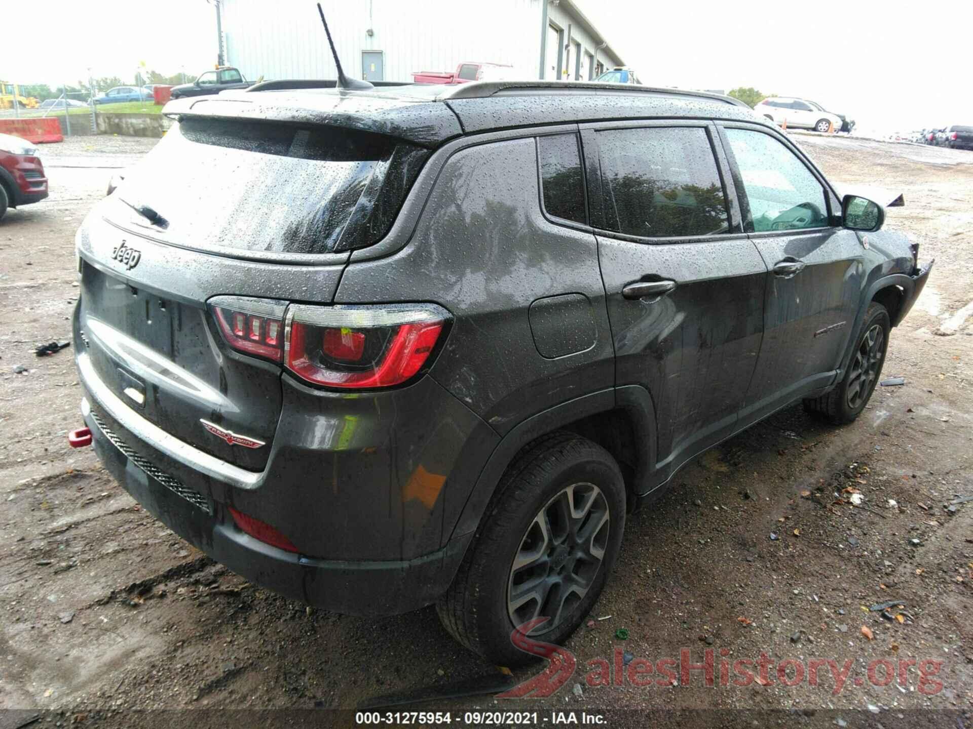 3C4NJDDBXKT618065 2019 JEEP COMPASS