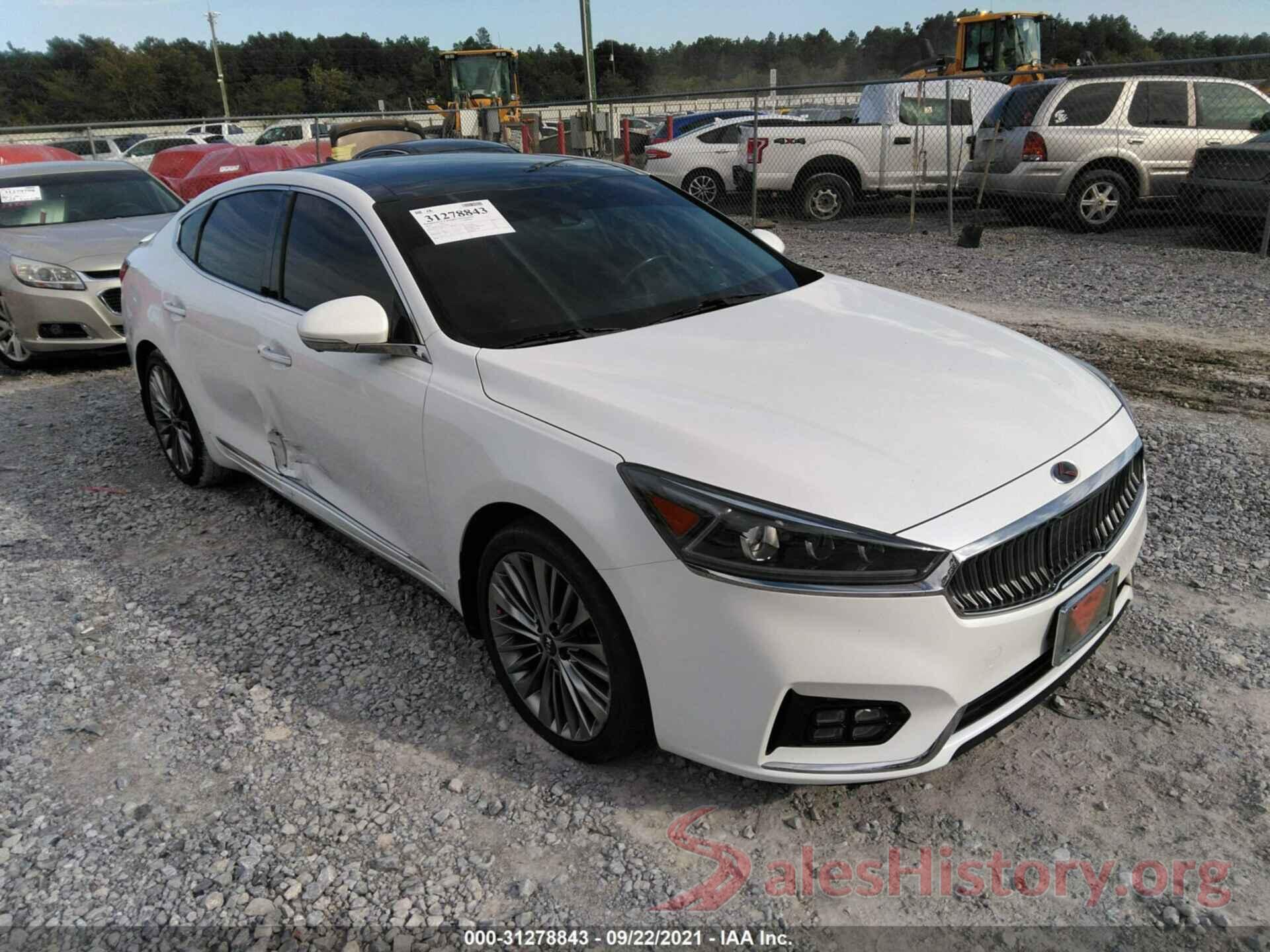 KNALC4J15K5146089 2019 KIA CADENZA