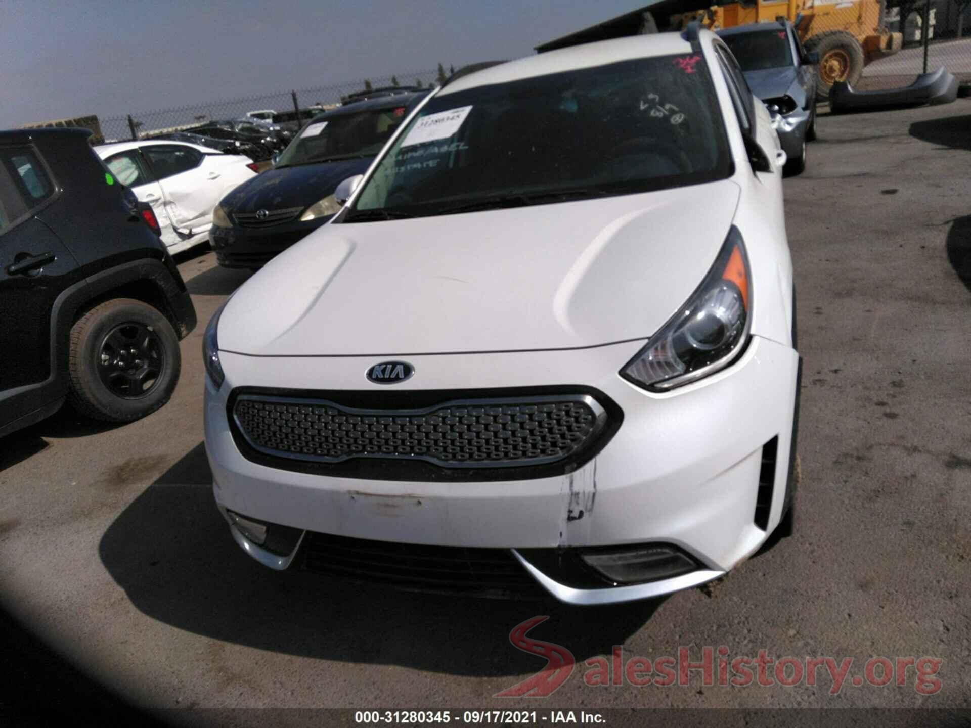 KNDCC3LC0K5256057 2019 KIA NIRO