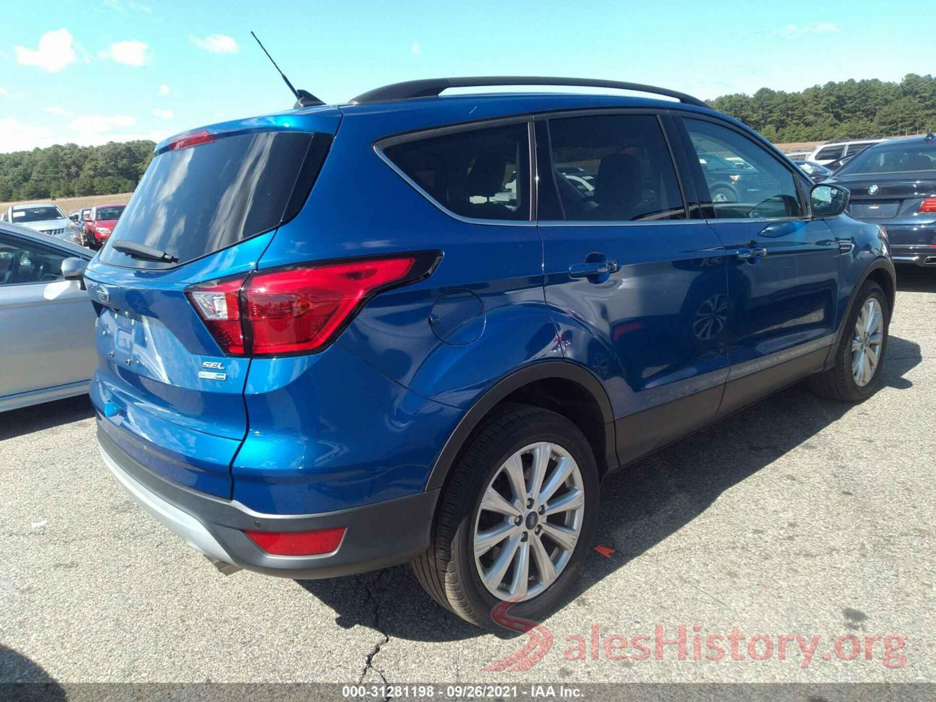 1FMCU9HD3KUA26208 2019 FORD ESCAPE