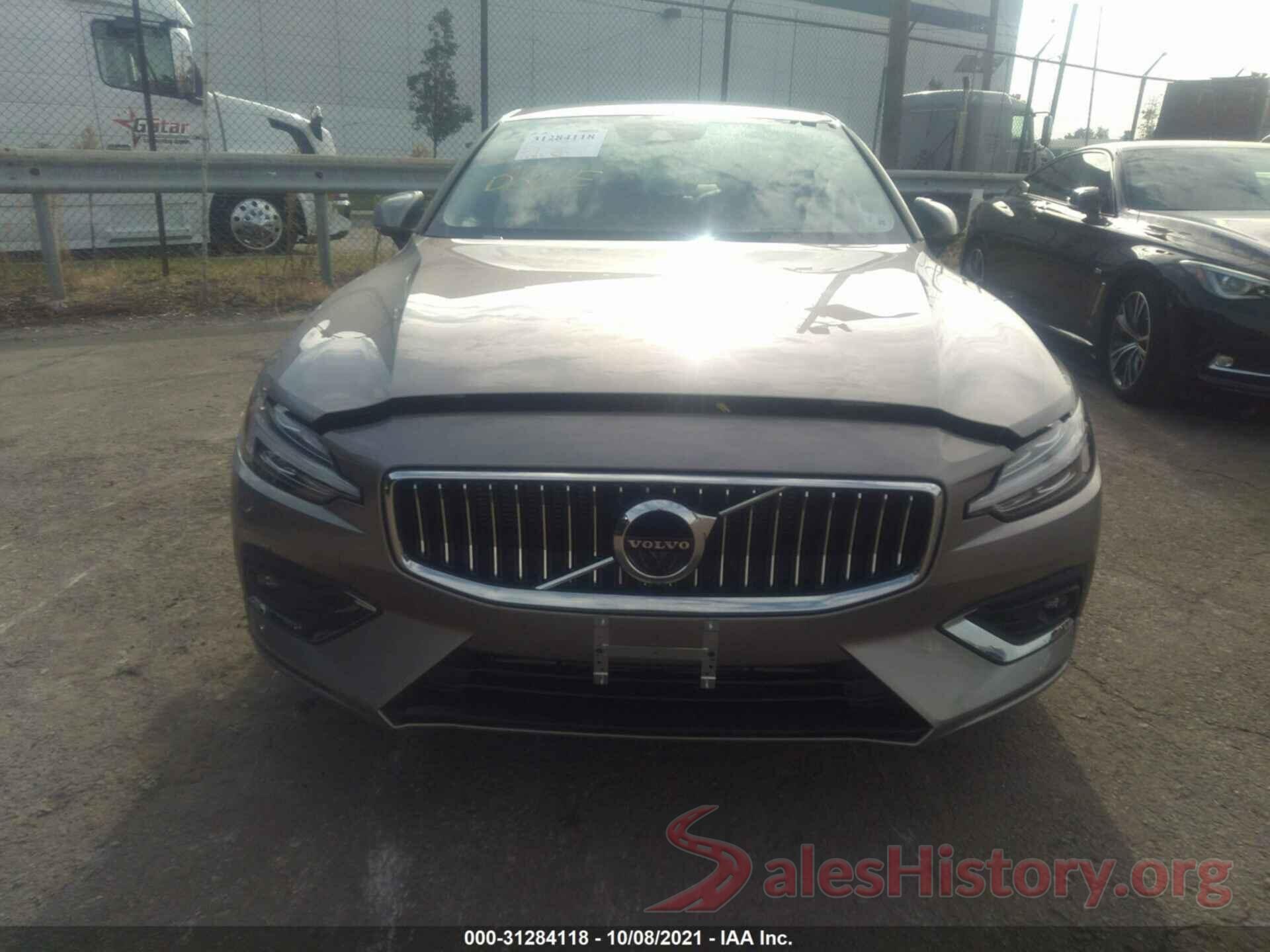 7JR102TL2MG102050 2021 VOLVO S60