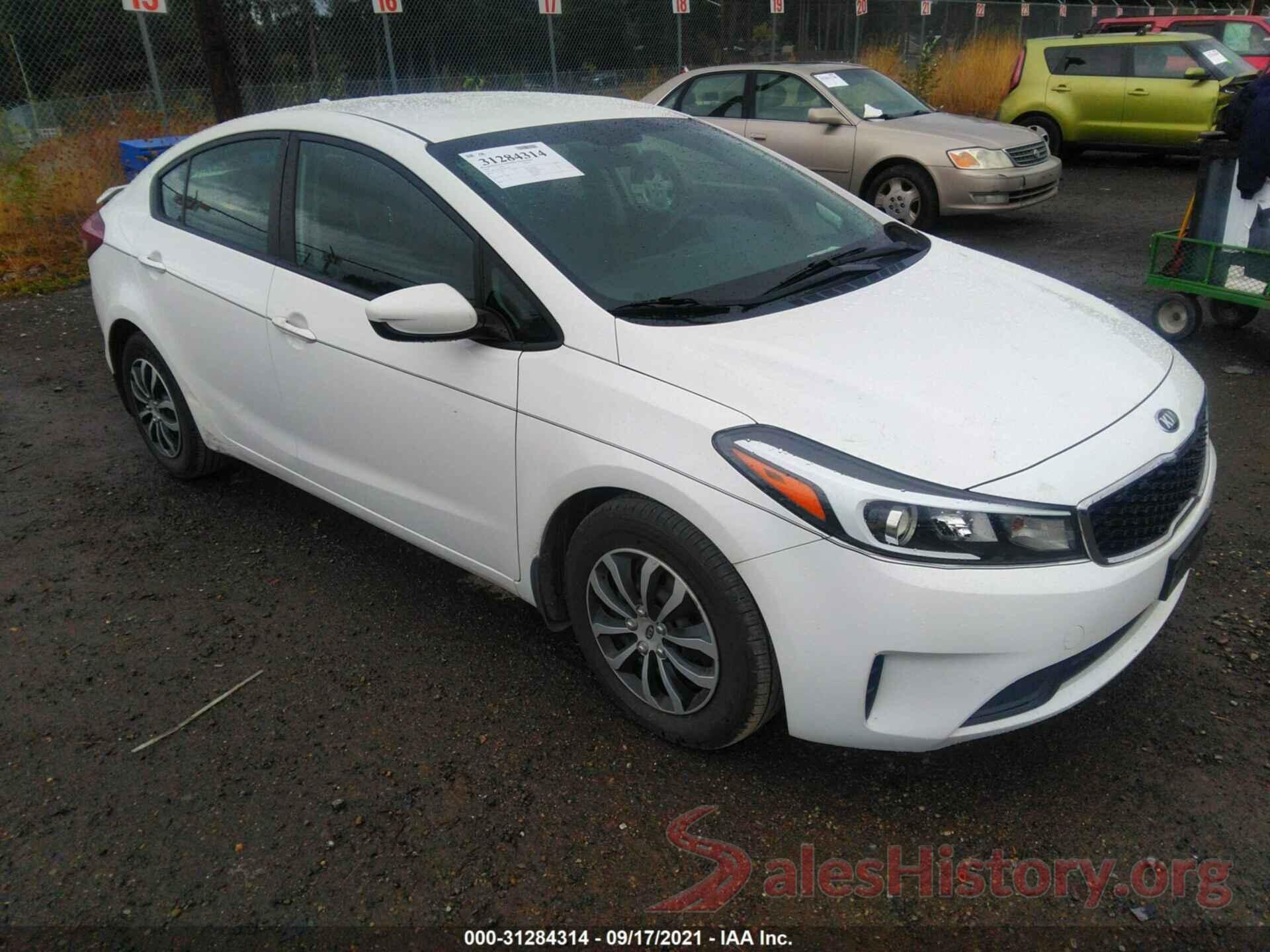 3KPFK4A77HE138242 2017 KIA FORTE