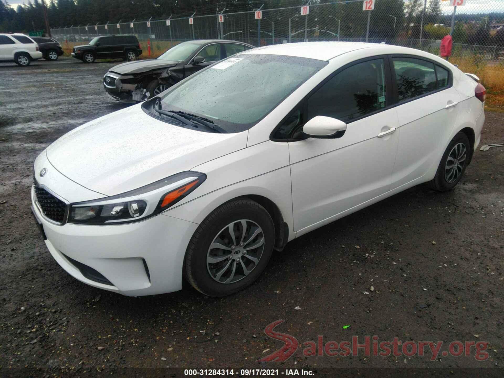 3KPFK4A77HE138242 2017 KIA FORTE