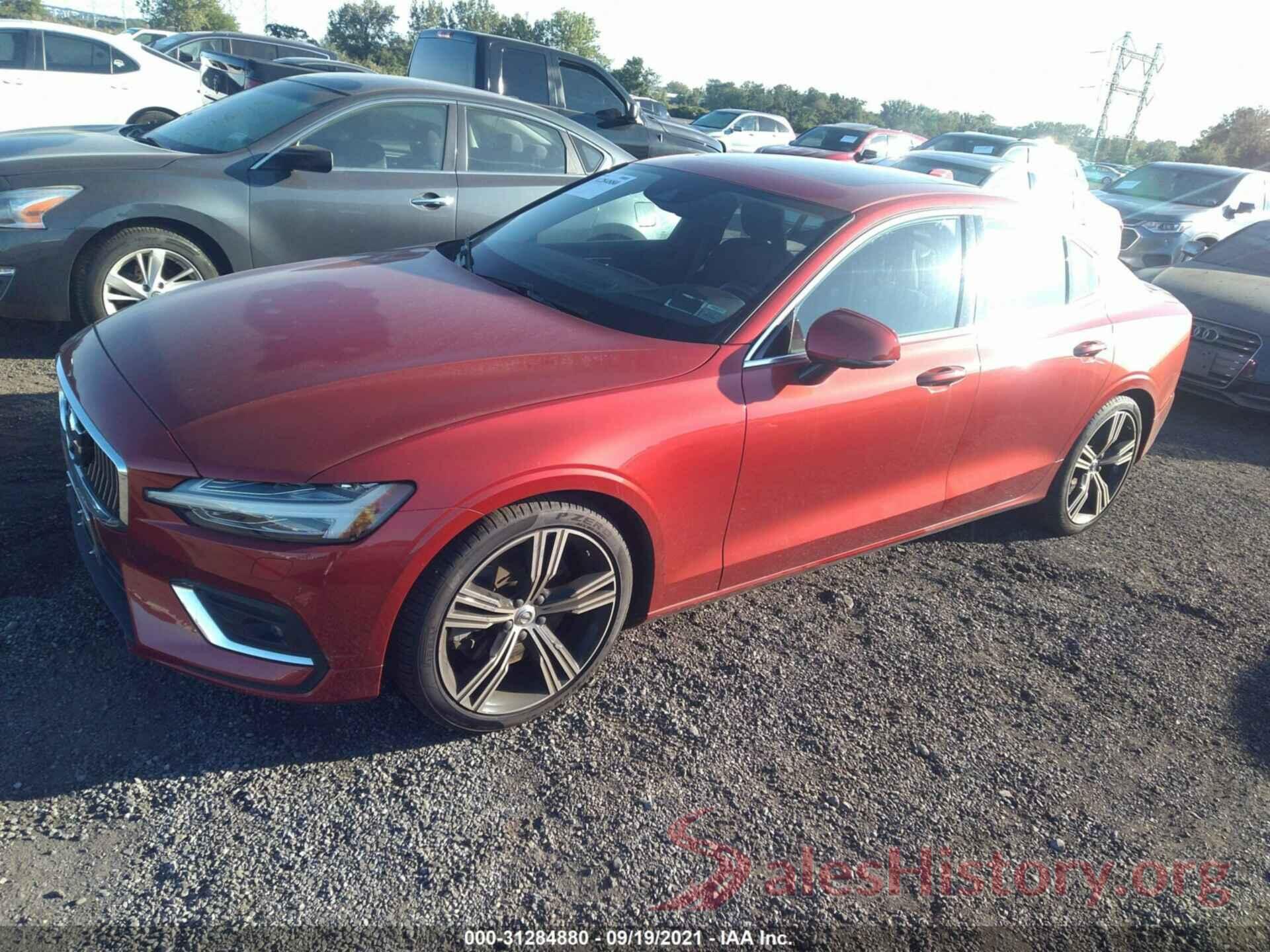 7JRA22TL4KG002541 2019 VOLVO S60