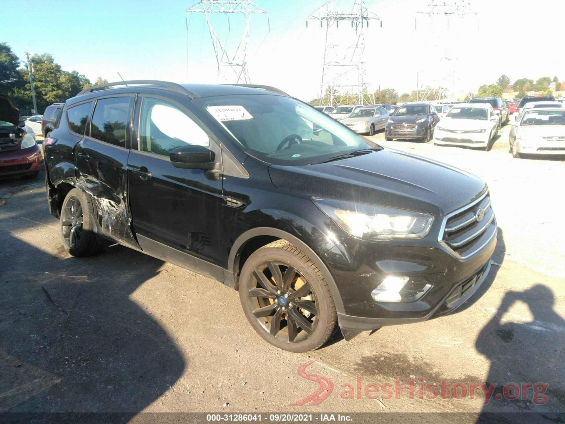 1FMCU9GD1JUA82972 2018 FORD ESCAPE