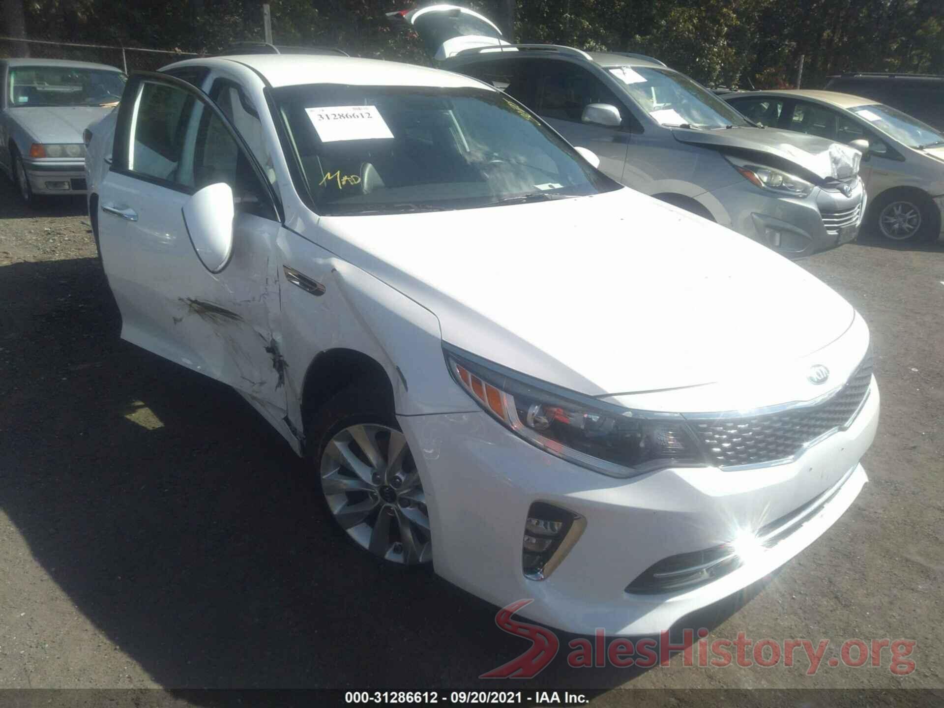 5XXGT4L35JG228563 2018 KIA OPTIMA