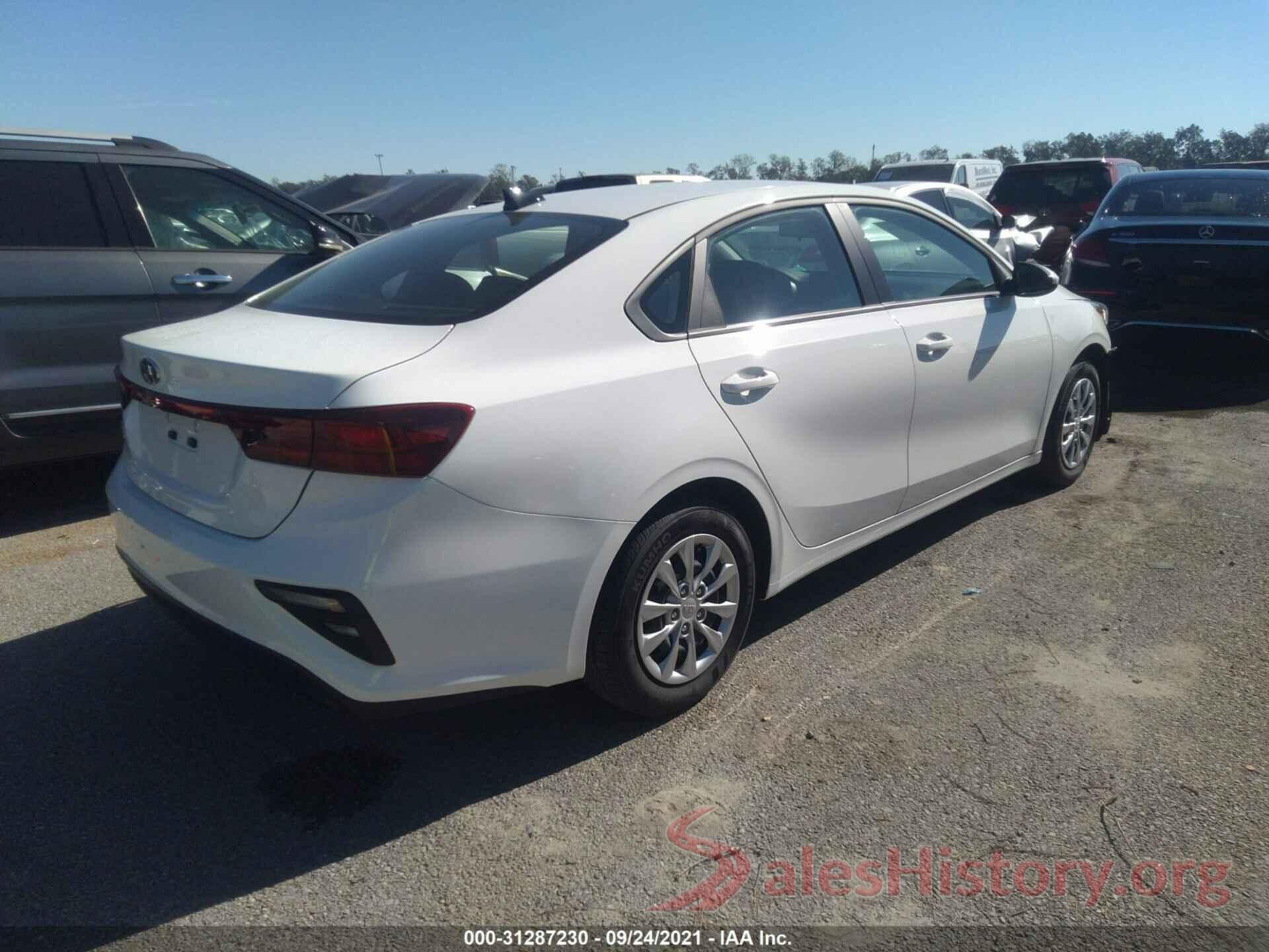 3KPF24AD5ME303494 2021 KIA FORTE