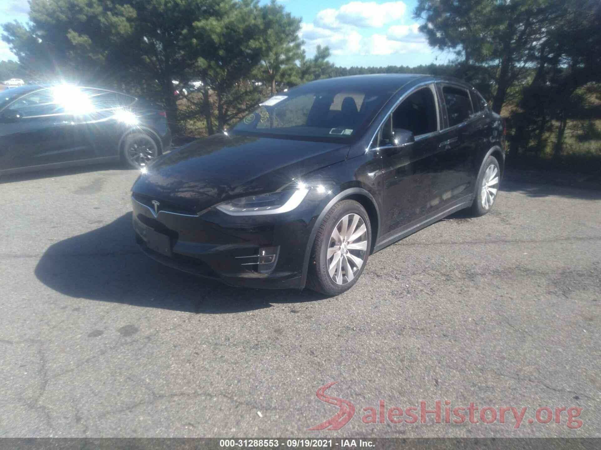 5YJXCBE42LF230187 2020 TESLA MODEL X