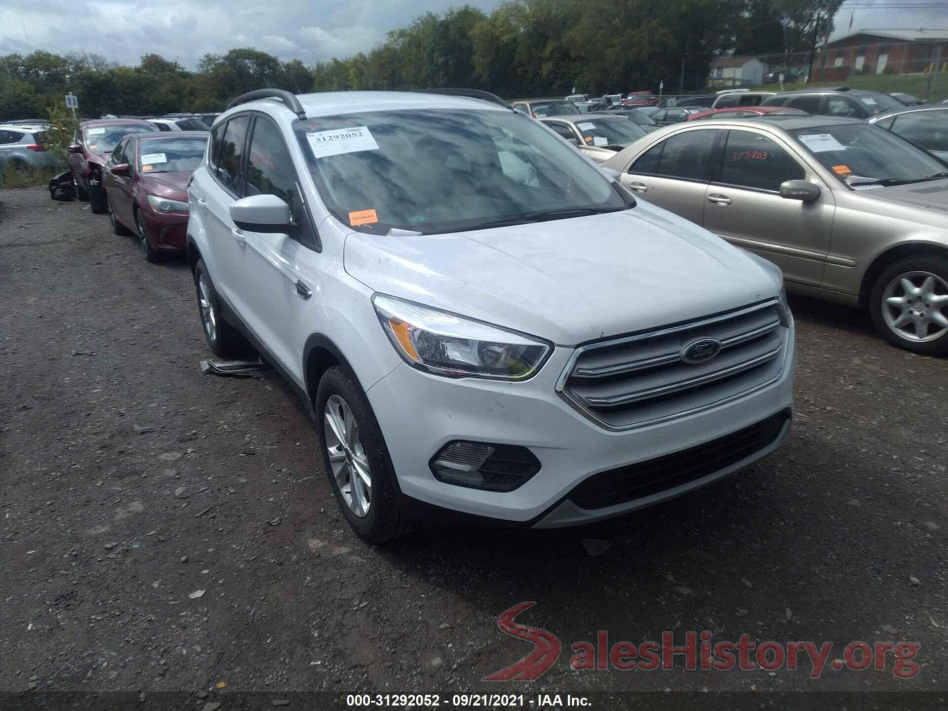 1FMCU0GD8JUB67559 2018 FORD ESCAPE