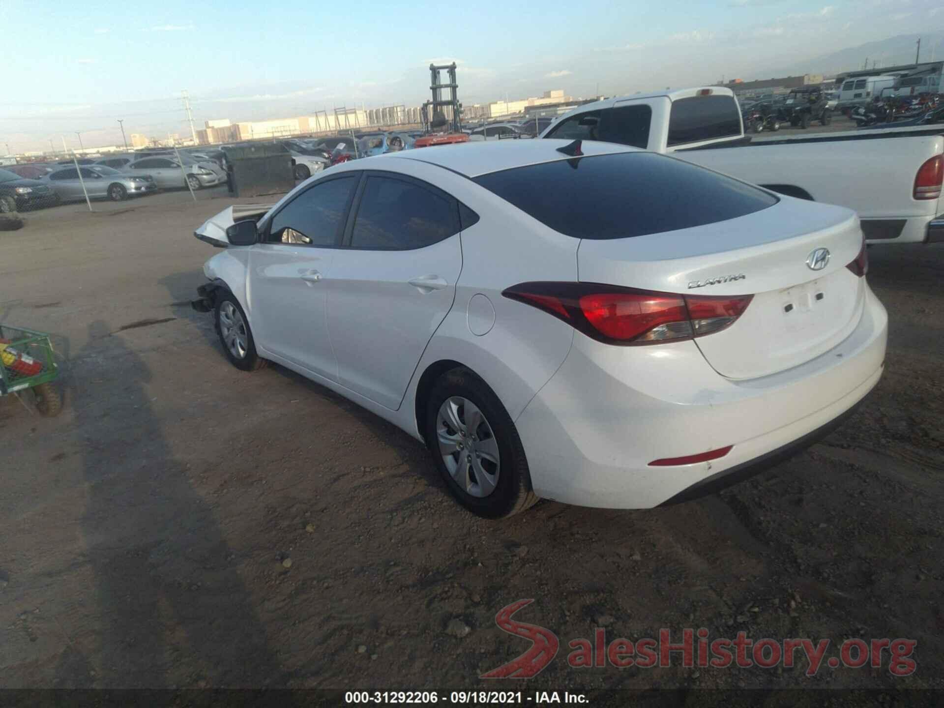 5NPDH4AE9GH709275 2016 HYUNDAI ELANTRA