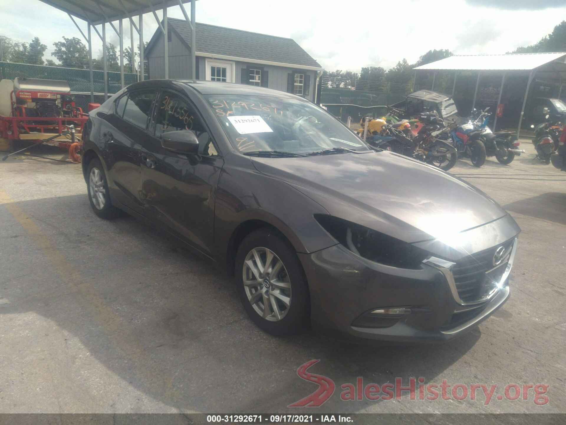 3MZBN1U7XJM231443 2018 MAZDA MAZDA3 4-DOOR