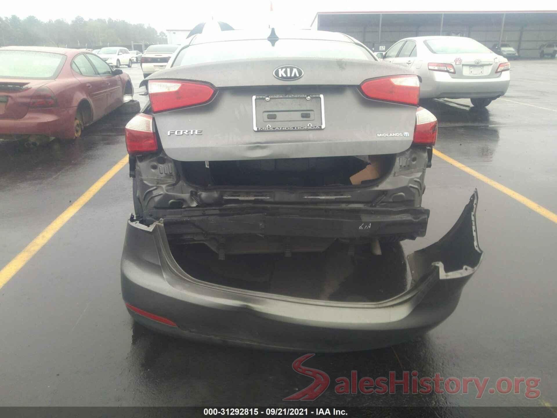 KNAFX4A61G5470483 2016 KIA FORTE