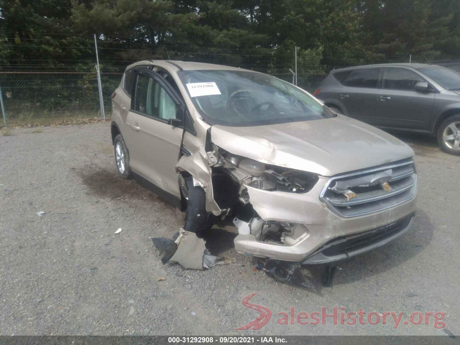 1FMCU9GDXHUF03811 2017 FORD ESCAPE