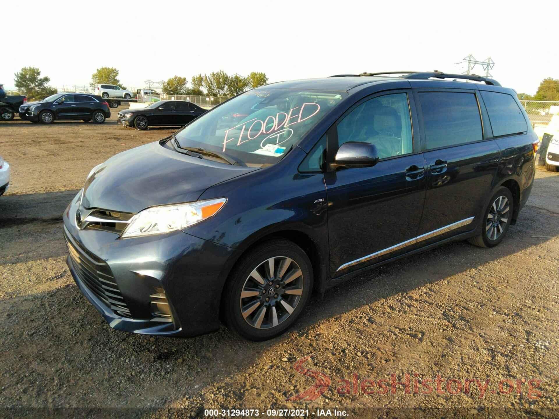 5TDJZ3DC9JS198608 2018 TOYOTA SIENNA