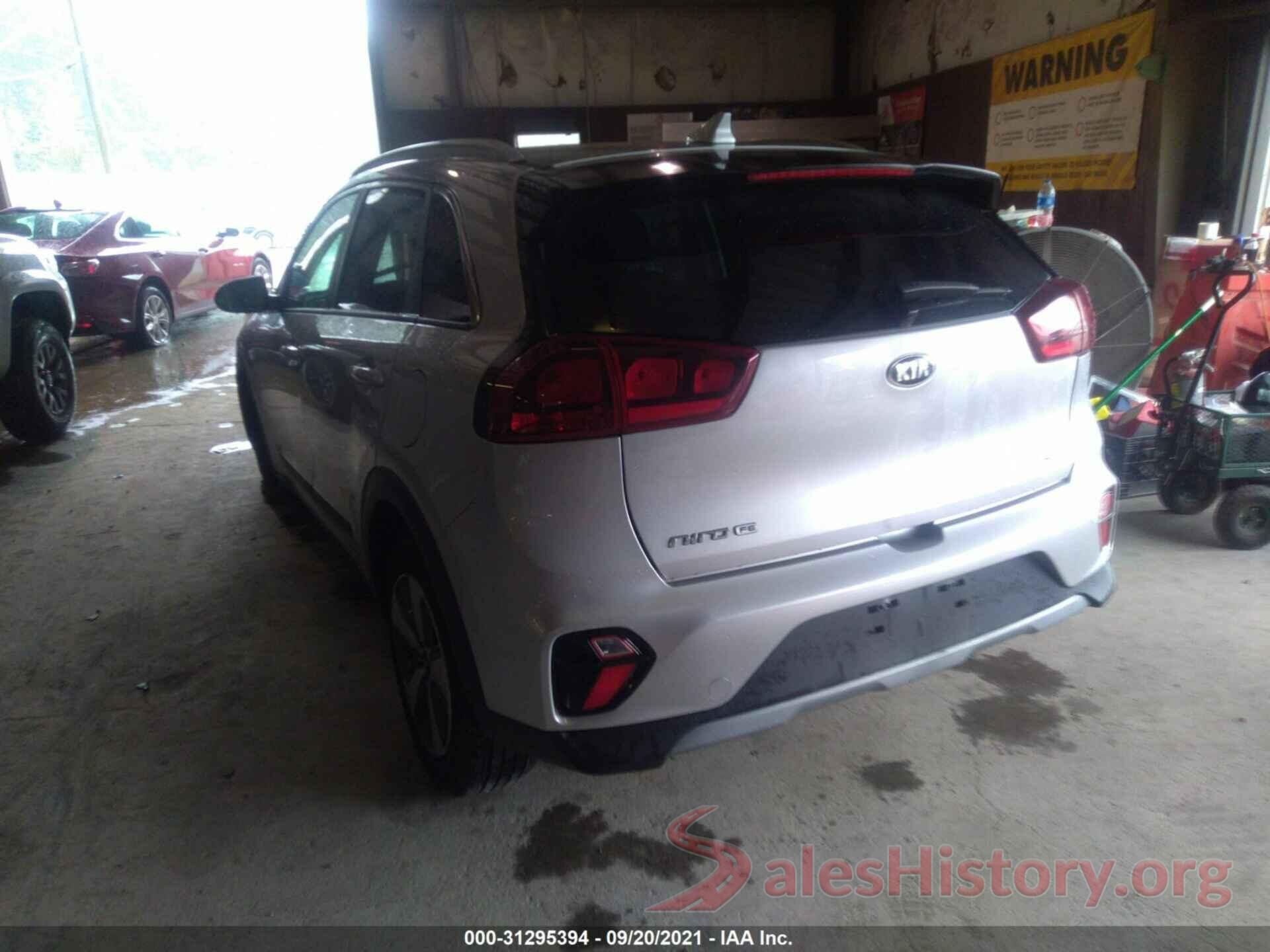 KNDCB3LCXL5369096 2020 KIA NIRO