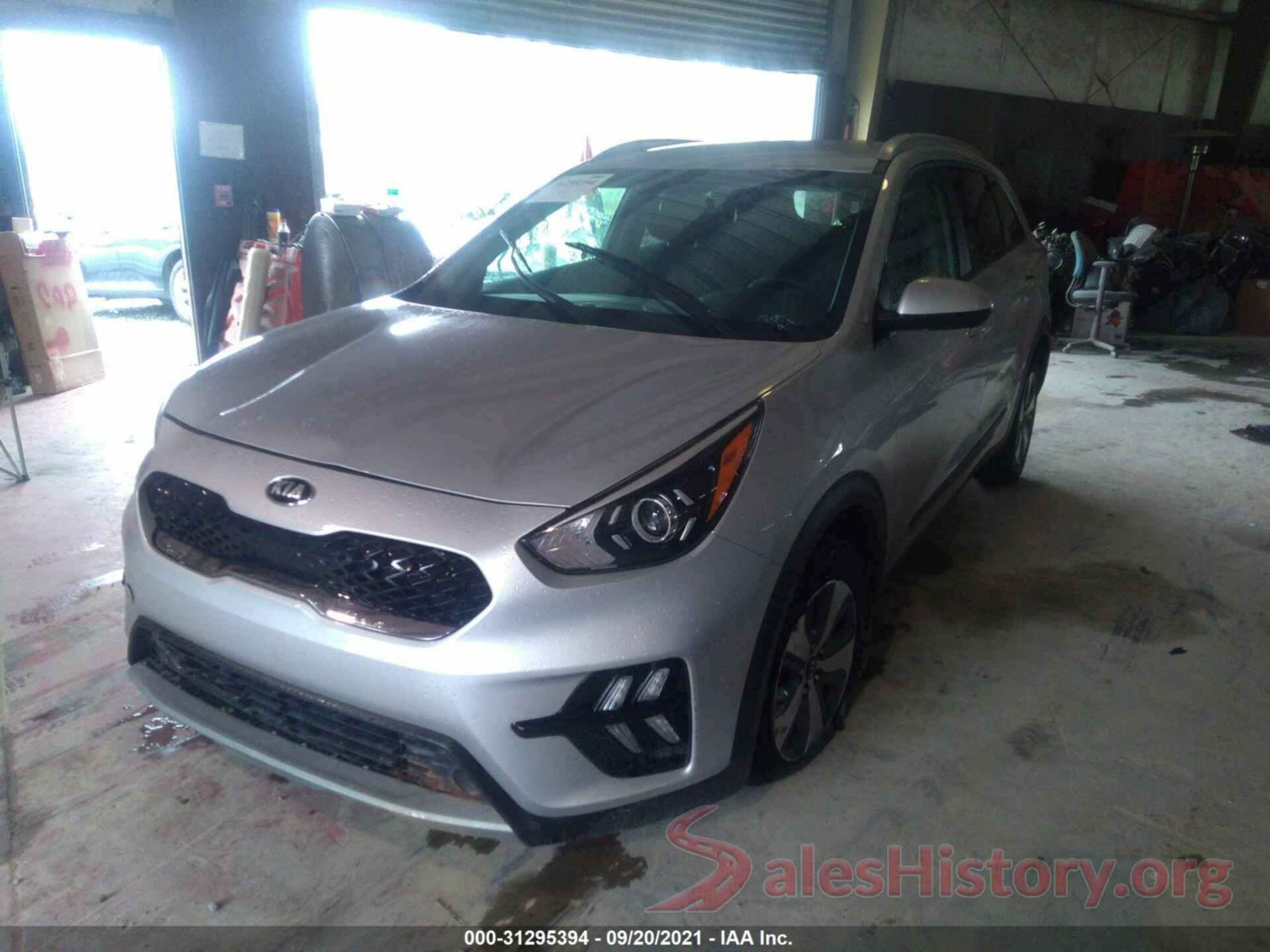 KNDCB3LCXL5369096 2020 KIA NIRO