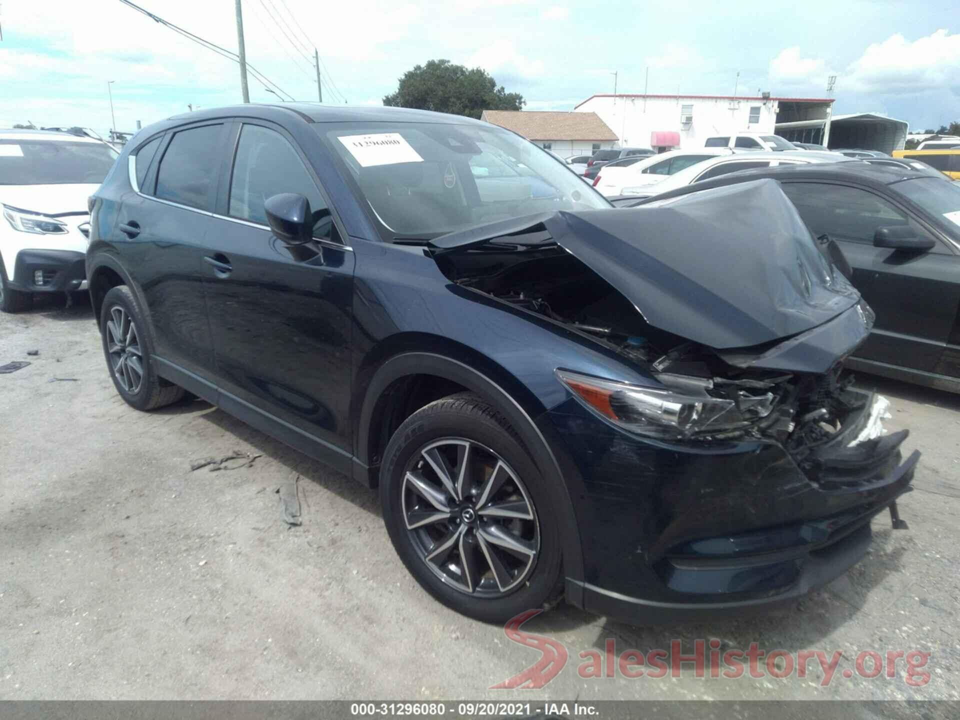 JM3KFACM7J1401236 2018 MAZDA CX-5