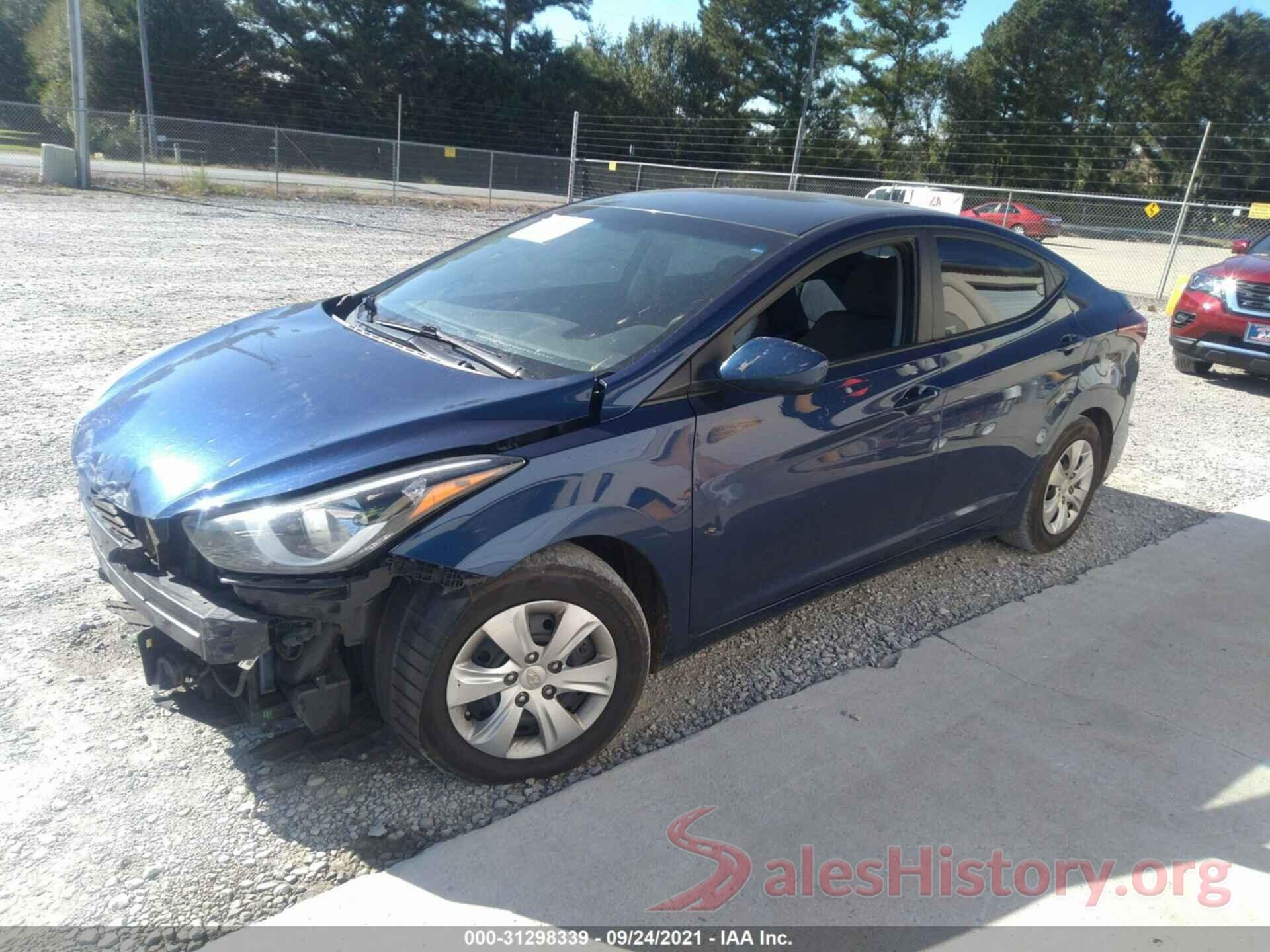 5NPDH4AE5GH727840 2016 HYUNDAI ELANTRA