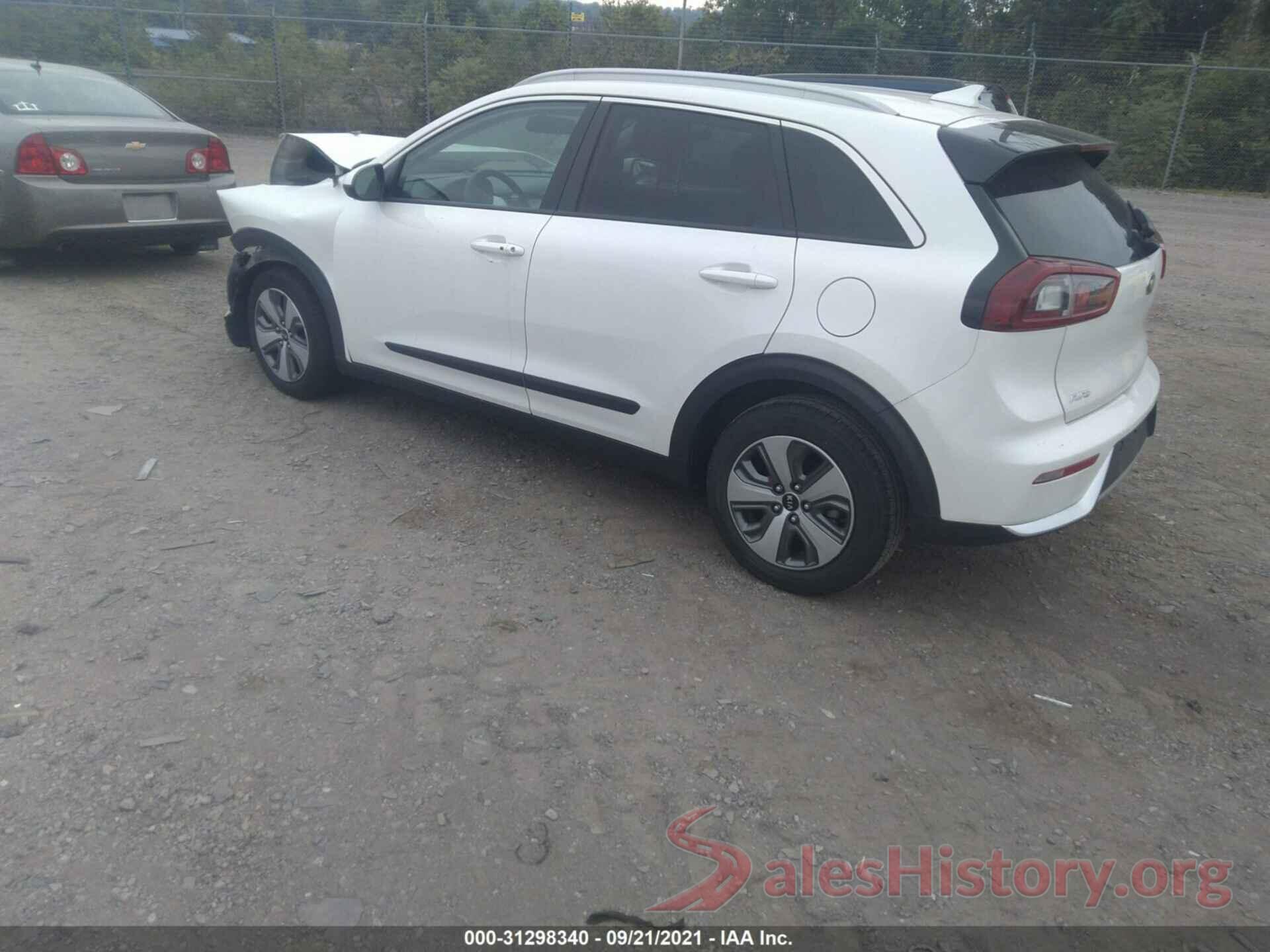 KNDCB3LCXK5252858 2019 KIA NIRO