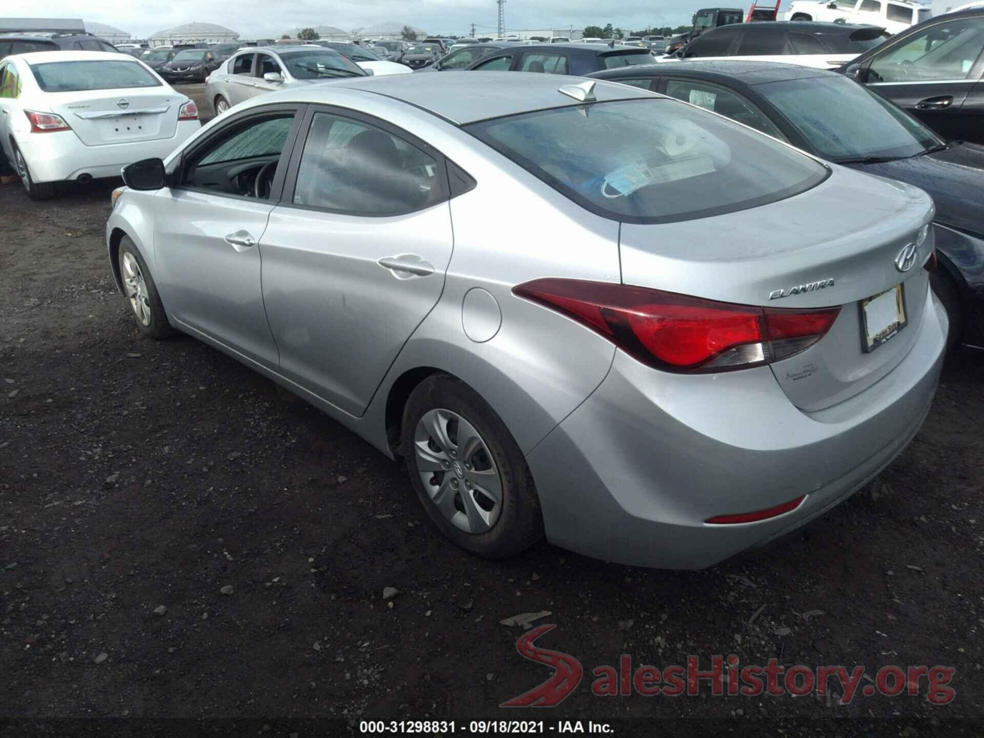 5NPDH4AE1GH787260 2016 HYUNDAI ELANTRA