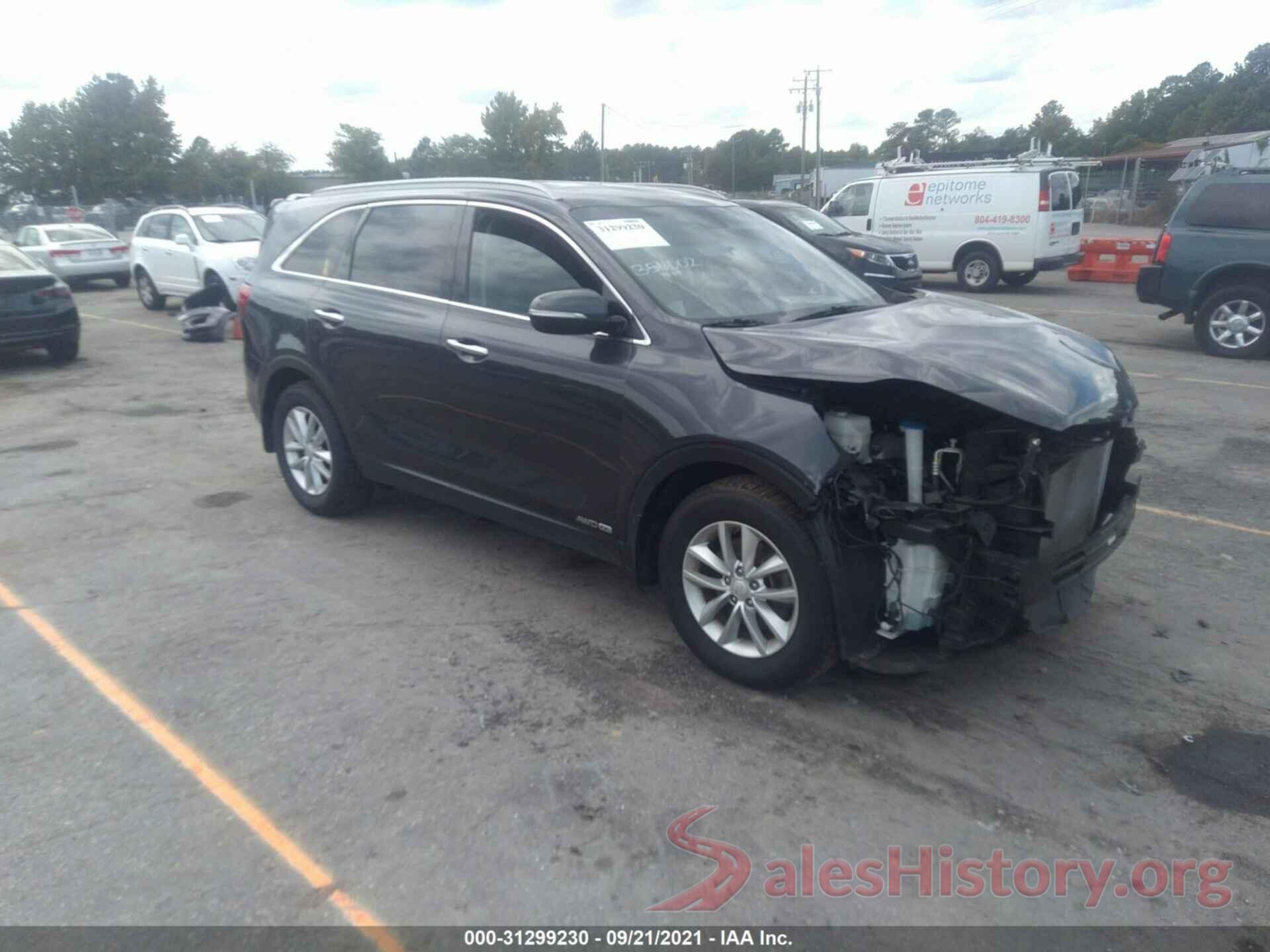 5XYPGDA51HG334314 2017 KIA SORENTO