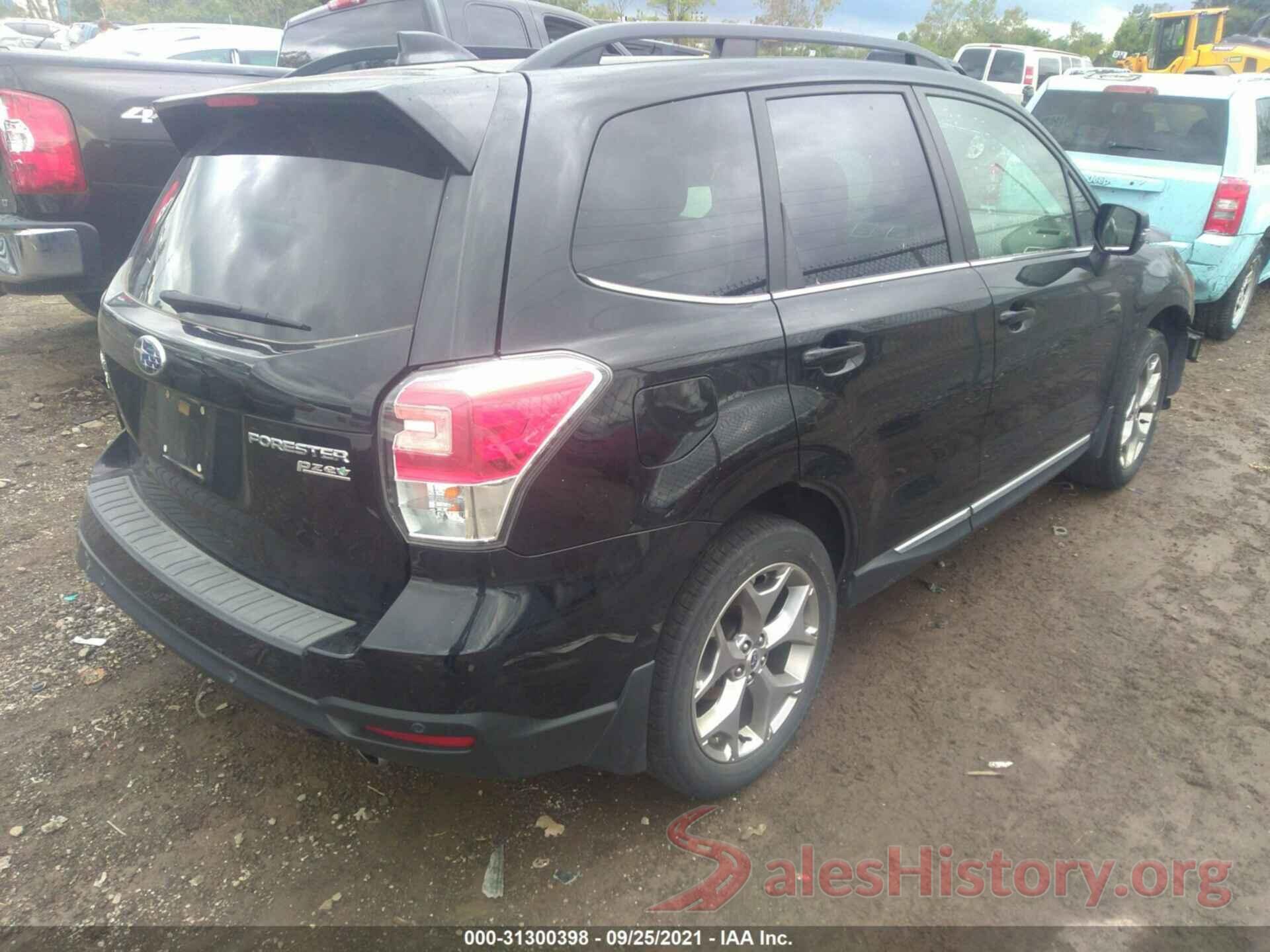 JF2SJAWC0HH459072 2017 SUBARU FORESTER