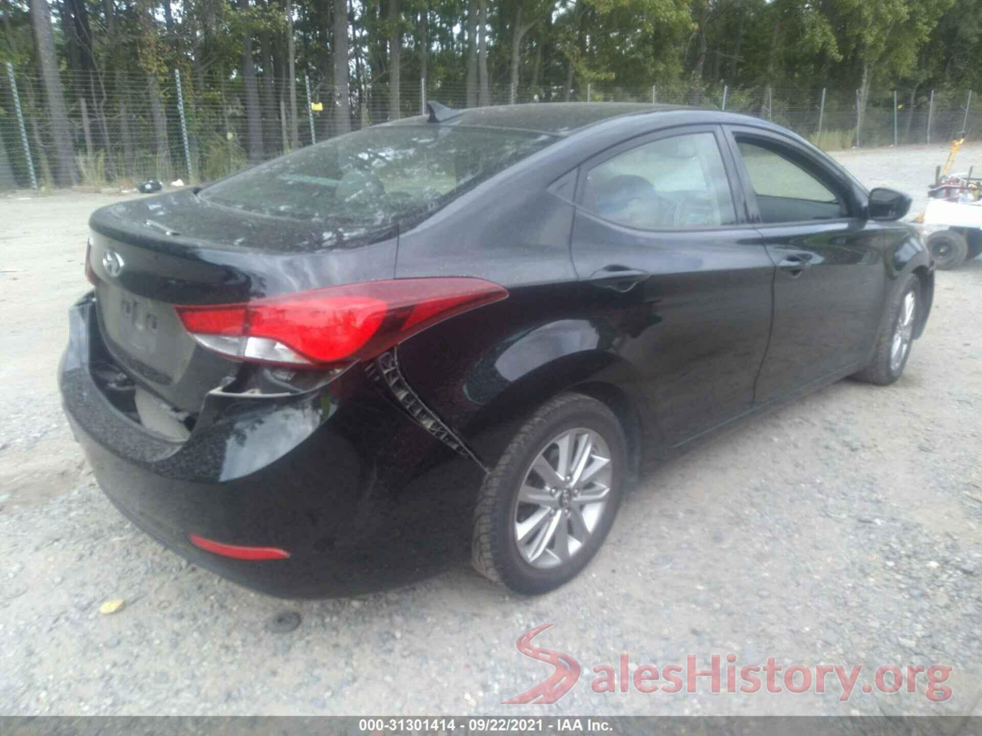 5NPDH4AE1GH698417 2016 HYUNDAI ELANTRA