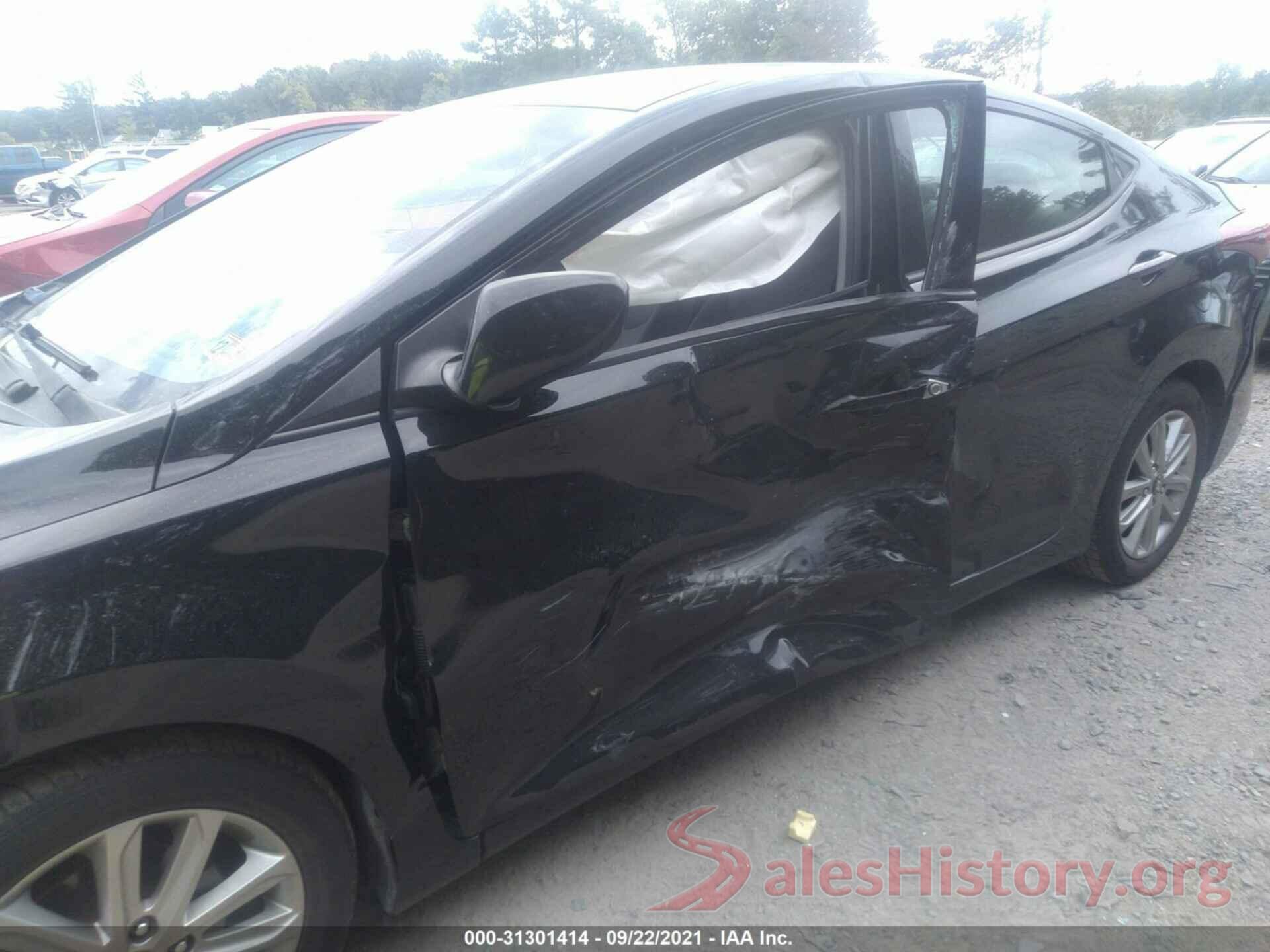 5NPDH4AE1GH698417 2016 HYUNDAI ELANTRA